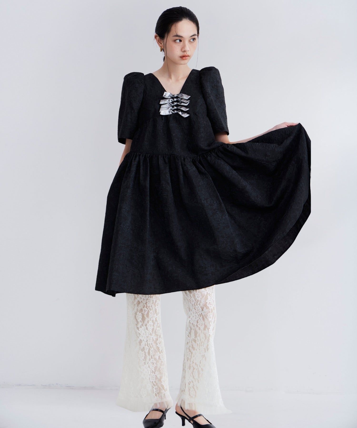 LACE FLARE PANTS