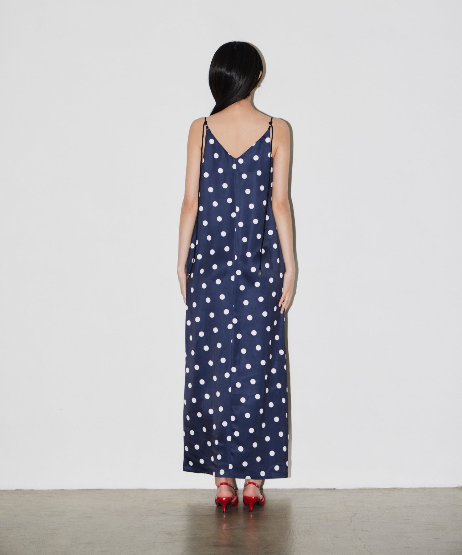 【POPUP】MINIMAL DOT SATIN DRESS
