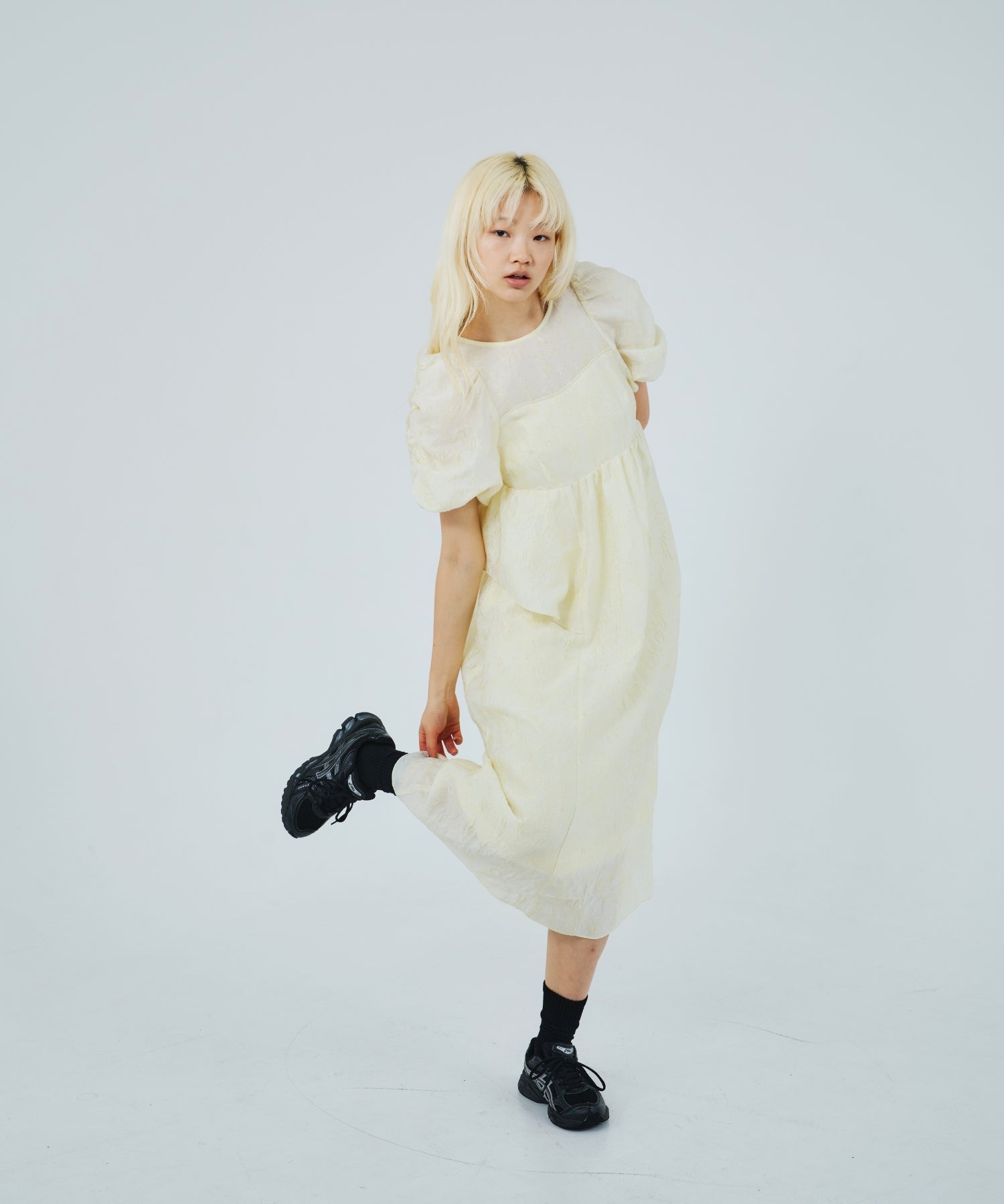【POPUP】BUBBLE SLEEVE JACQUARD DRESS