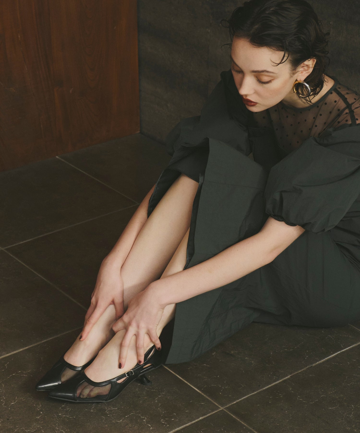 POINTED TOE SHOES