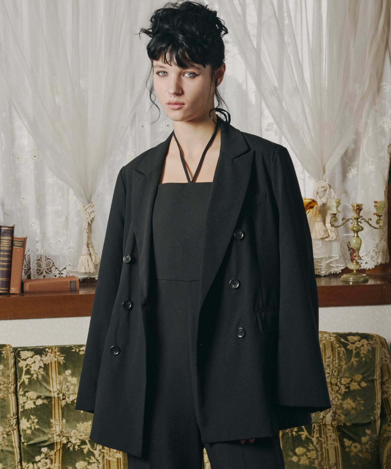 PEAKED LAPEL JACKET