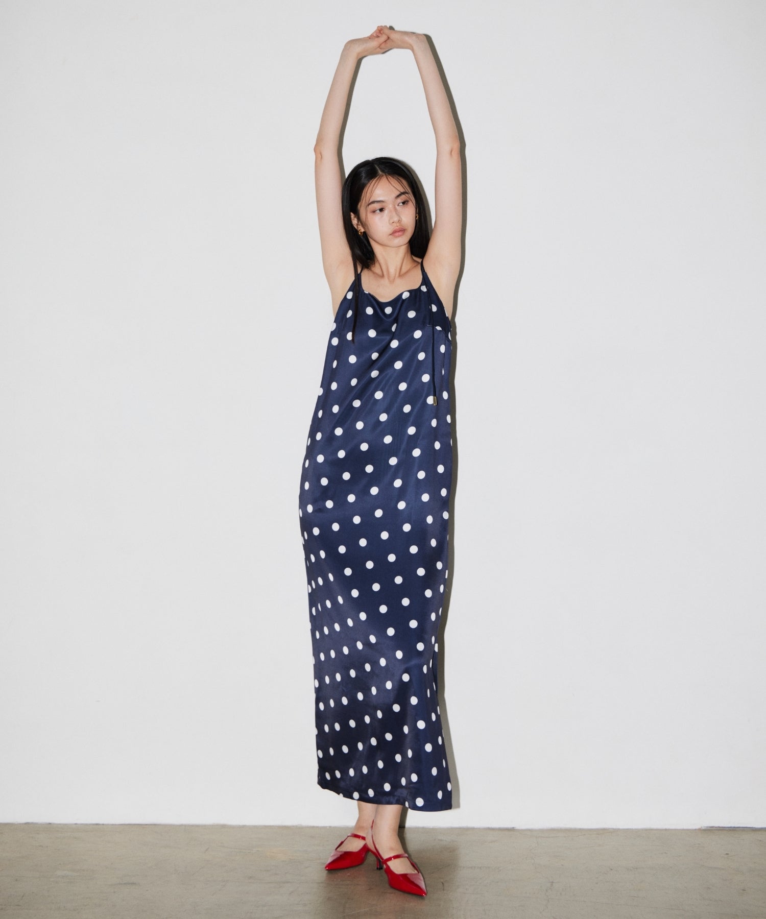 【POPUP】MINIMAL DOT SATIN DRESS