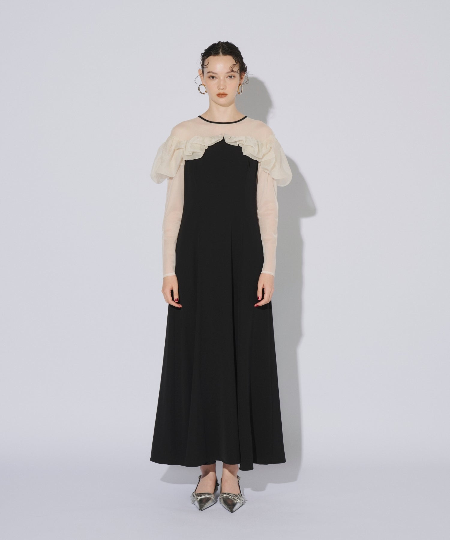 FRILLS FLARE DRESS