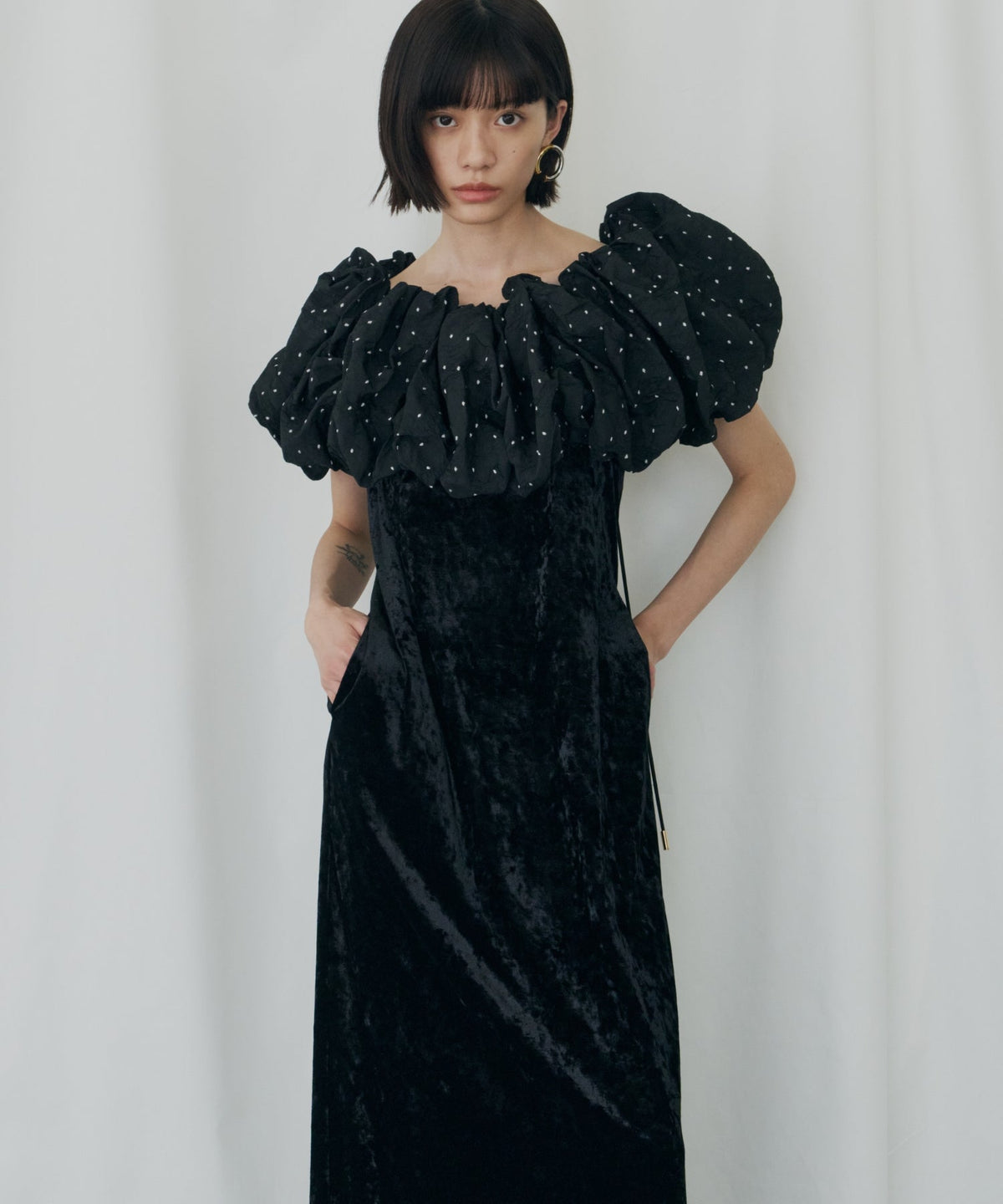 【POPUP】CLOUD-LIKE VOLUME TOPS