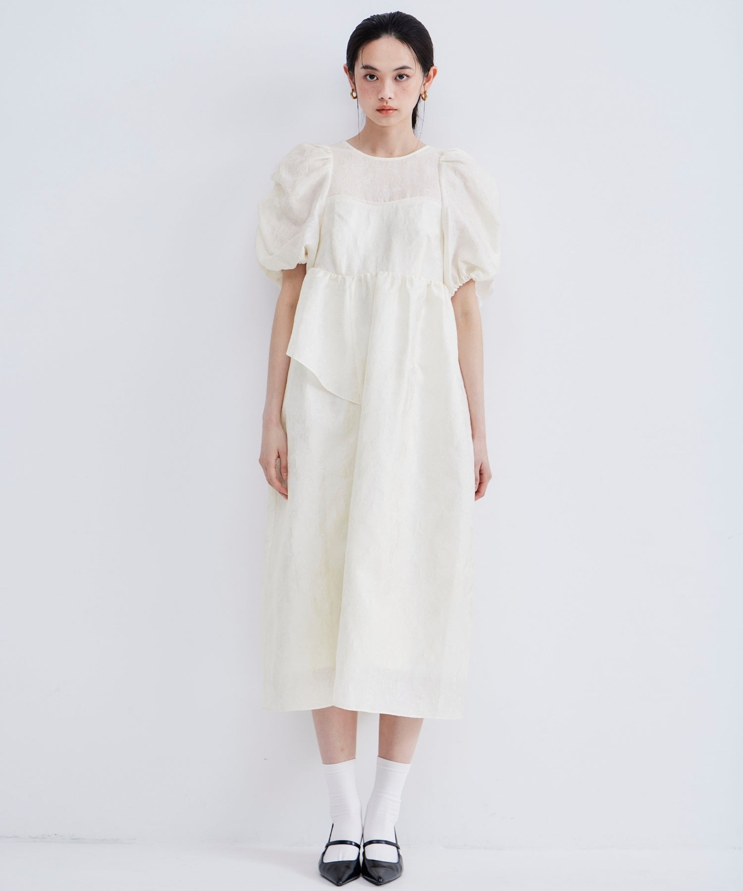 【POPUP】BUBBLE SLEEVE JACQUARD DRESS
