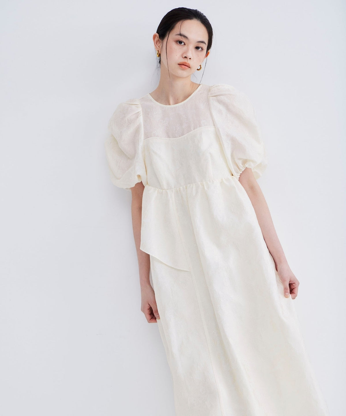 【POPUP】BUBBLE SLEEVE JACQUARD DRESS