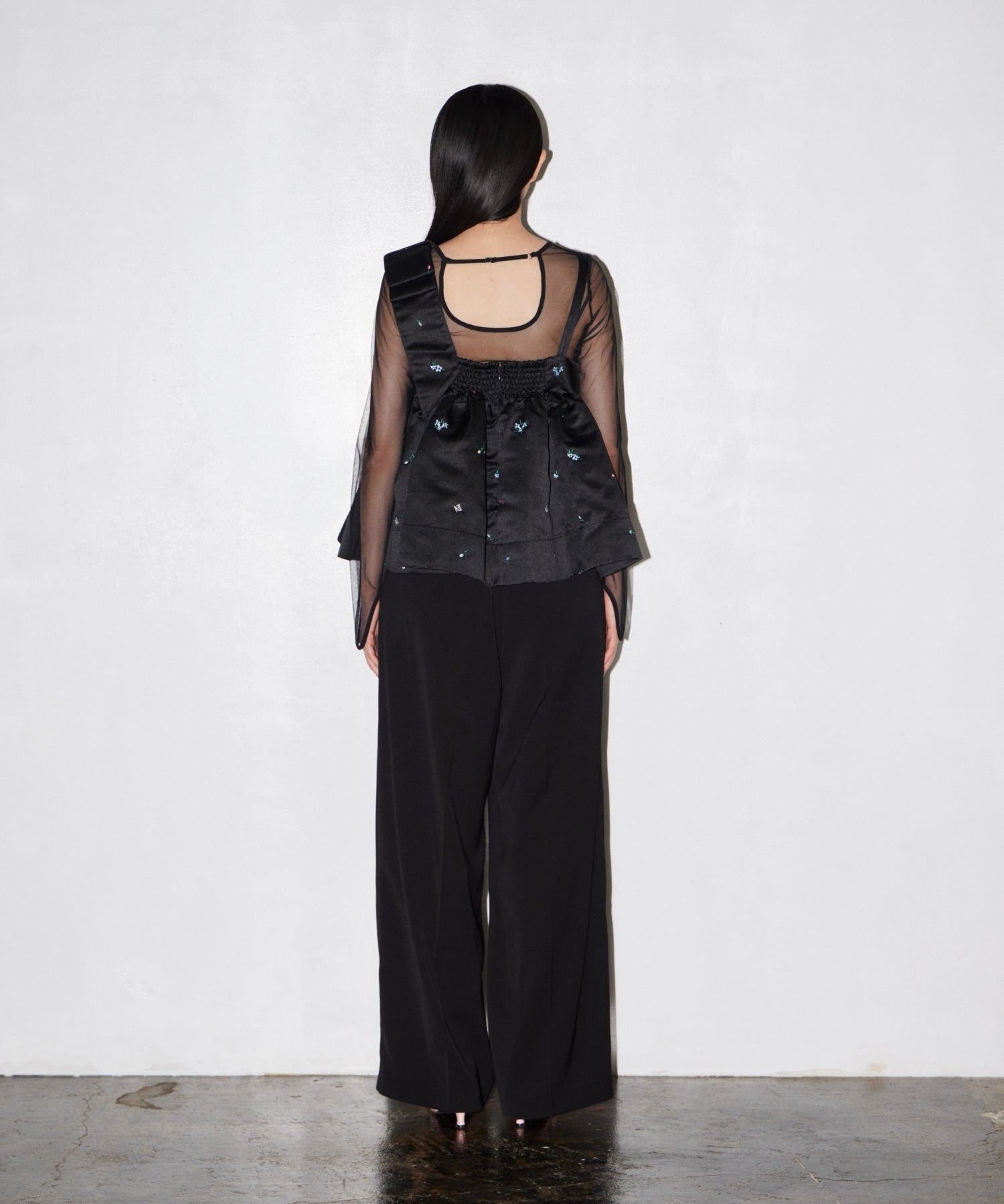 【POPUP】ASYMMETRY RIBBON SET UP