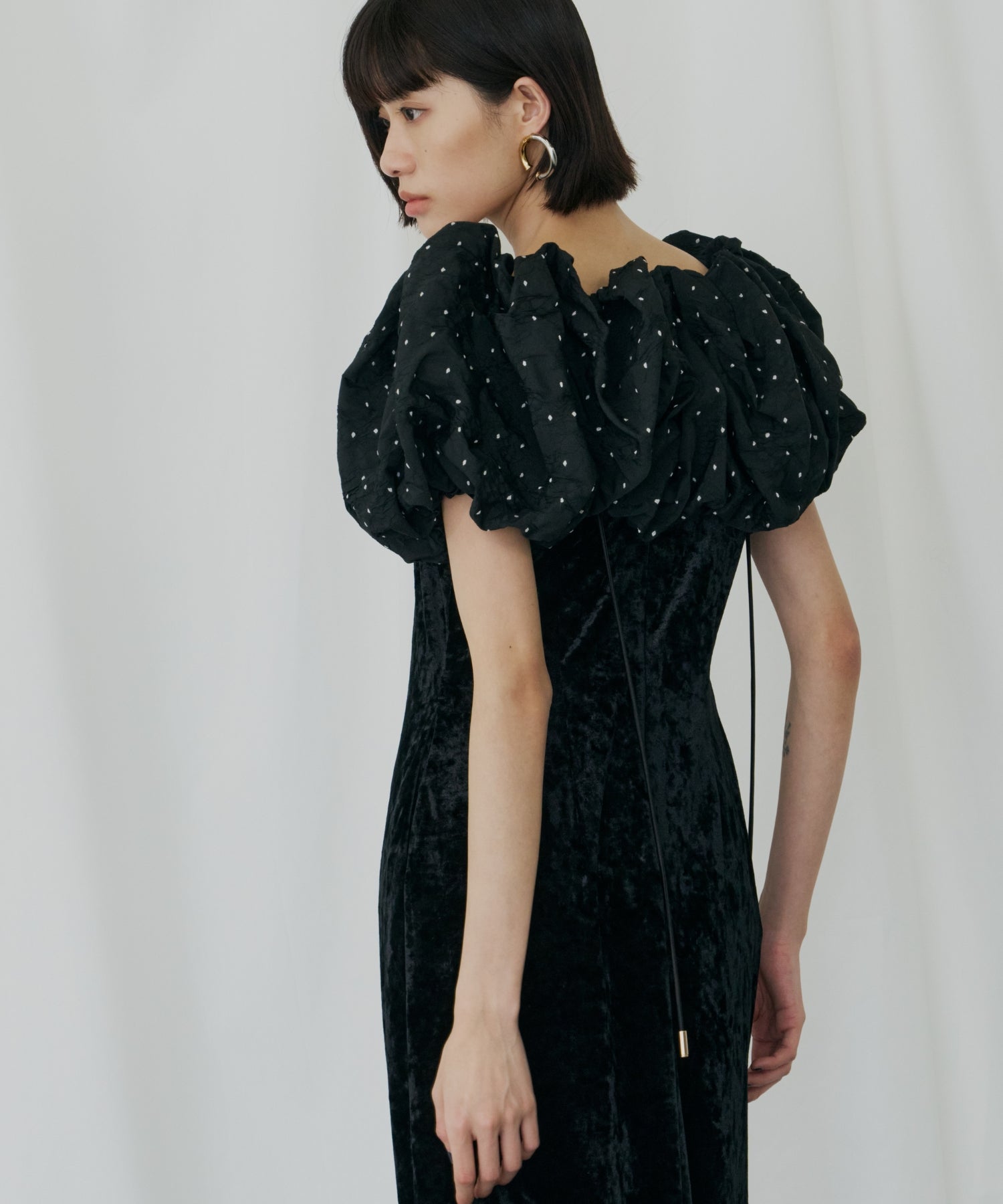 【POPUP】CLOUD-LIKE VOLUME TOPS