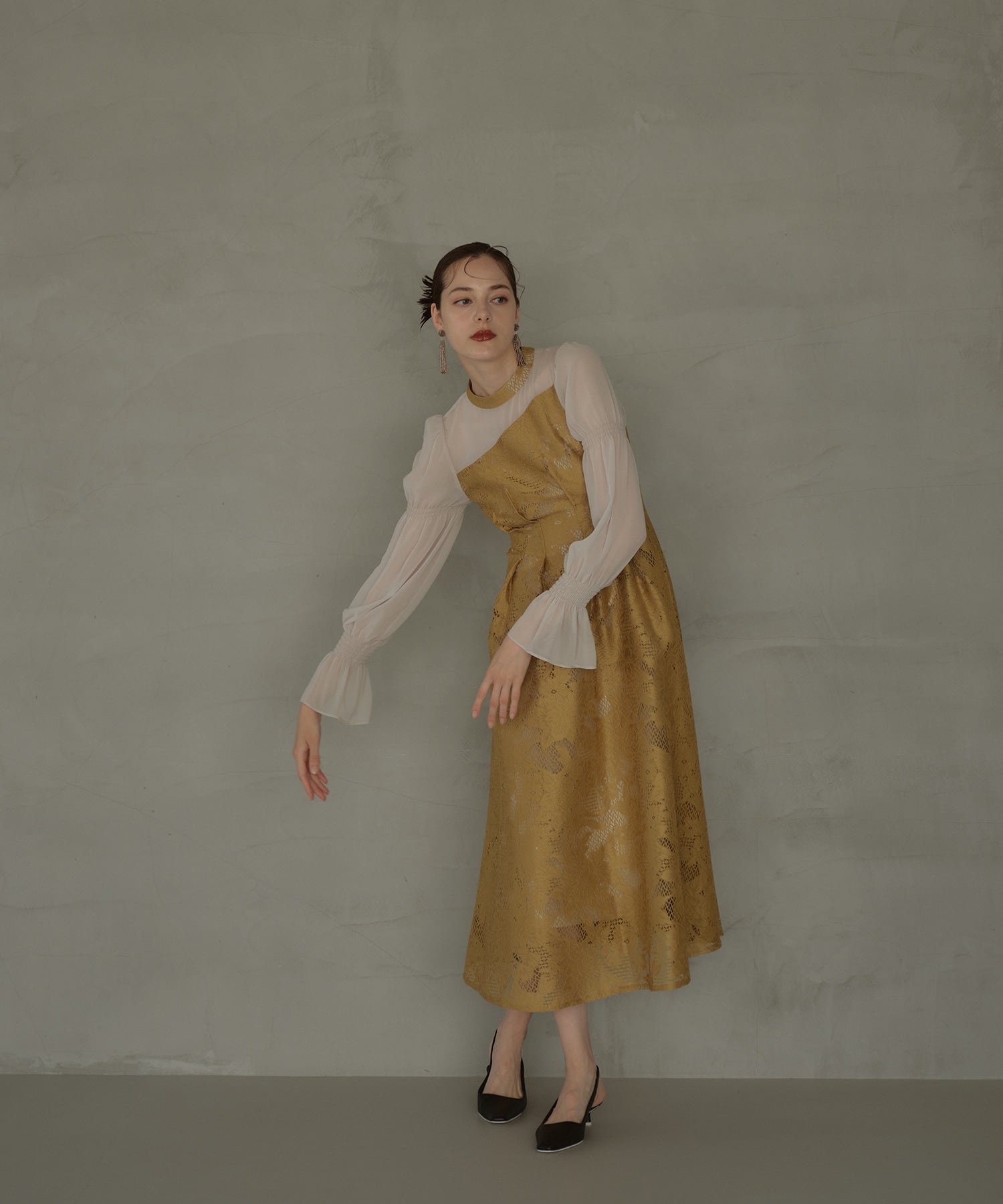 ASYMMETRY TACK DRESS