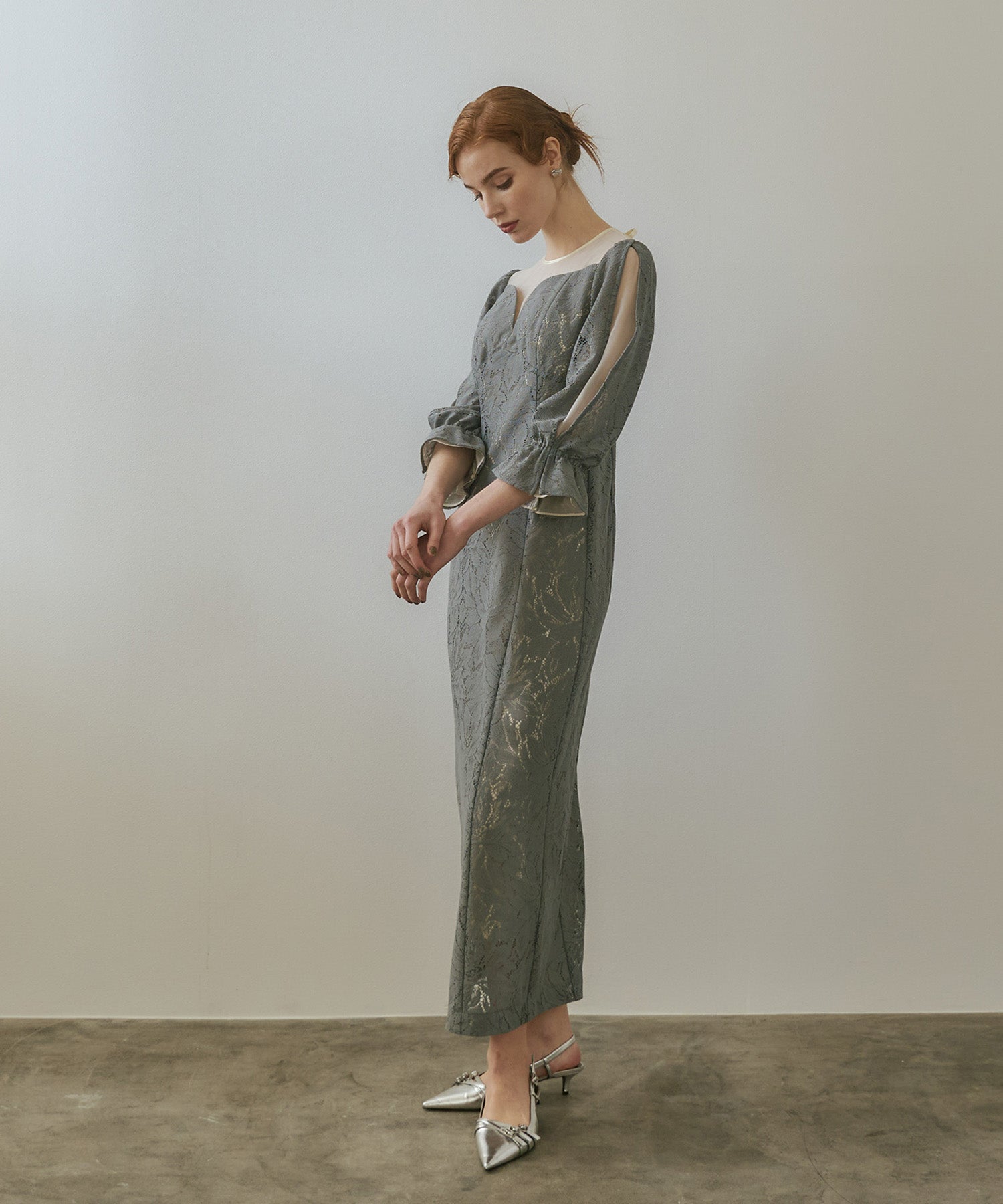 ROUND CUT DRESS