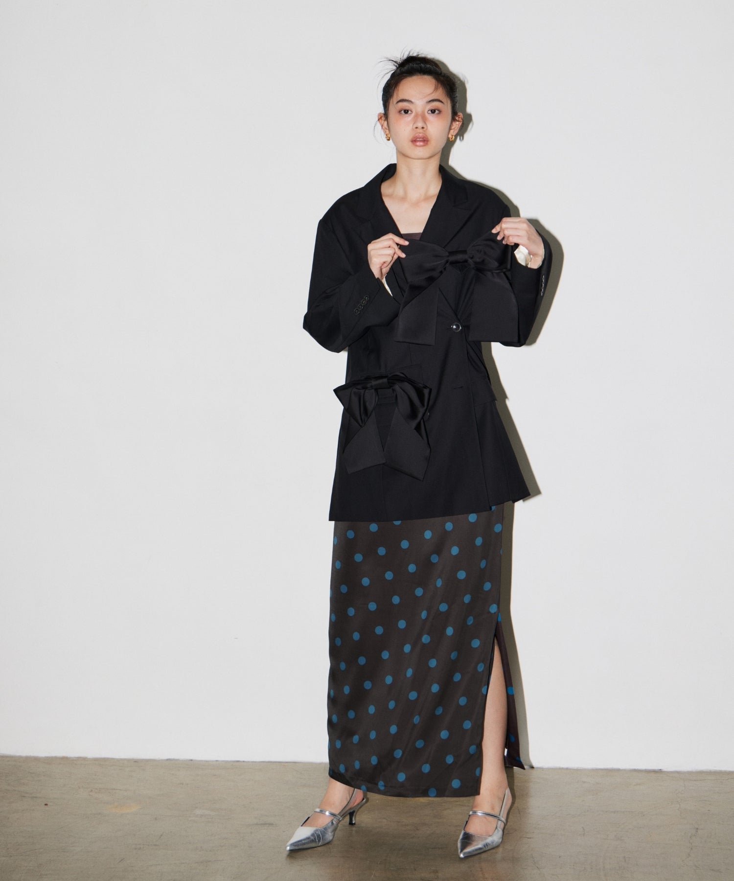 【POPUP】MINIMAL DOT SATIN DRESS