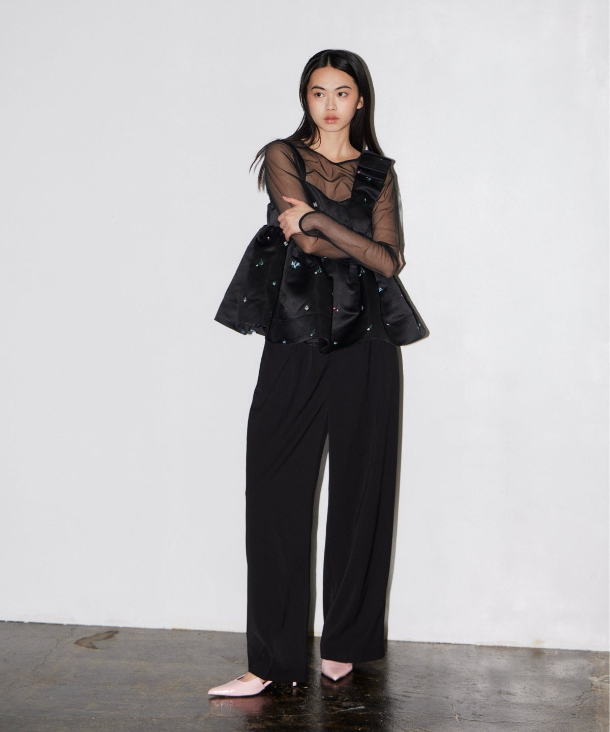 【POPUP】ASYMMETRY RIBBON SET UP