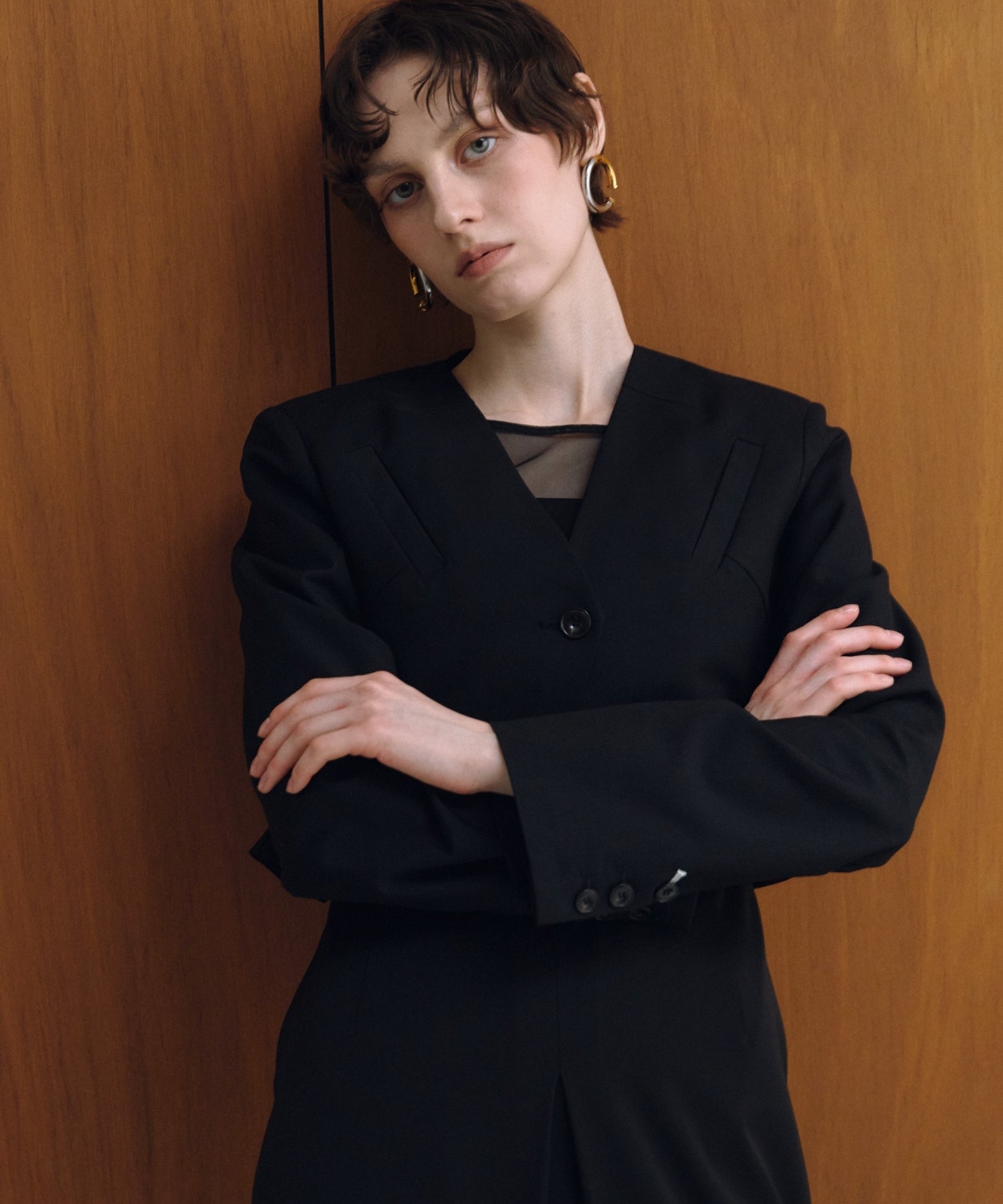 SLASH POCKETS CROPPED JACKET