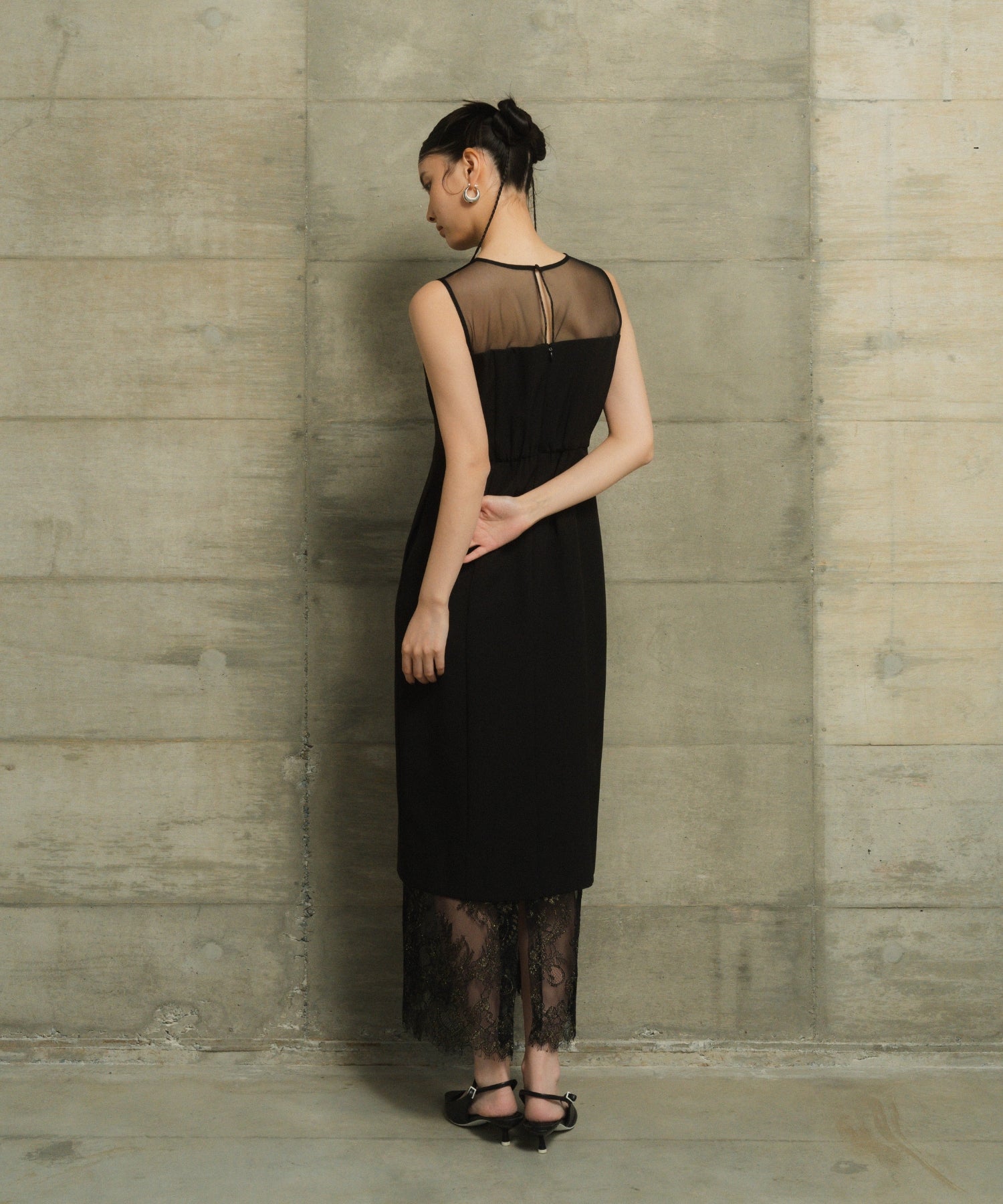 HEM LACE DRESS