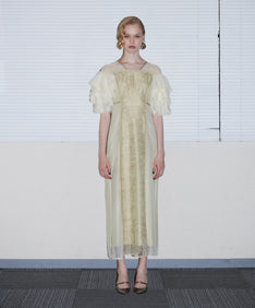 SPANGLE RUFFLE DRESS イエロー 正面全身