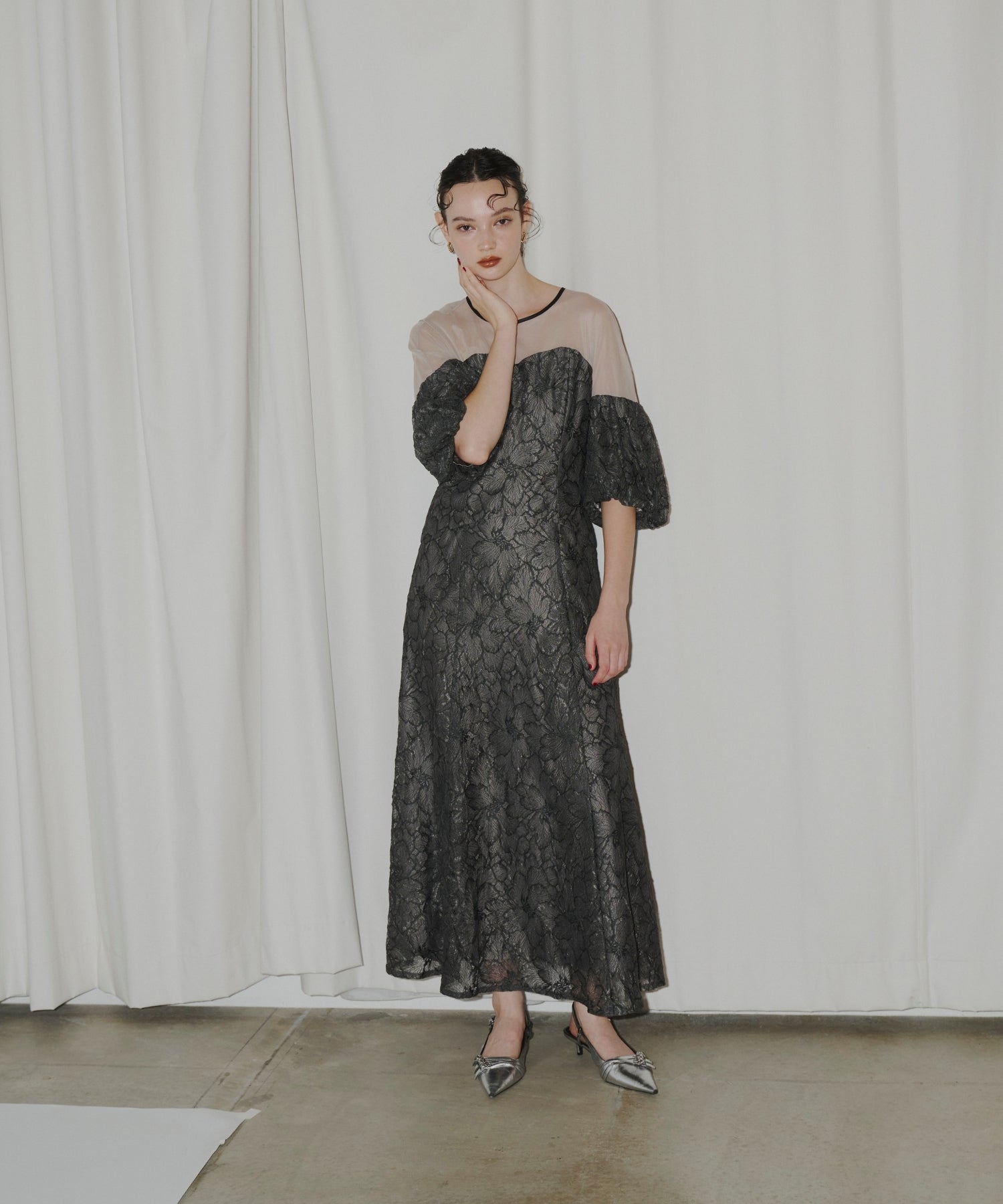 ATTRACTIVE LACE DRESS