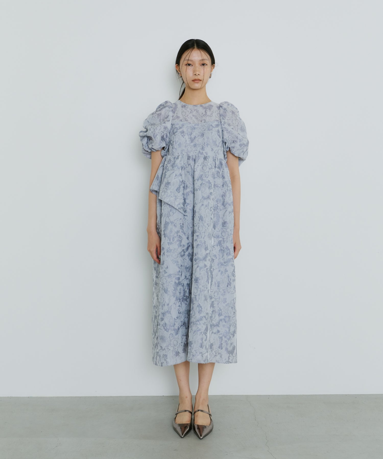 BUBBLE SLEEVE JACQUARD DRESS