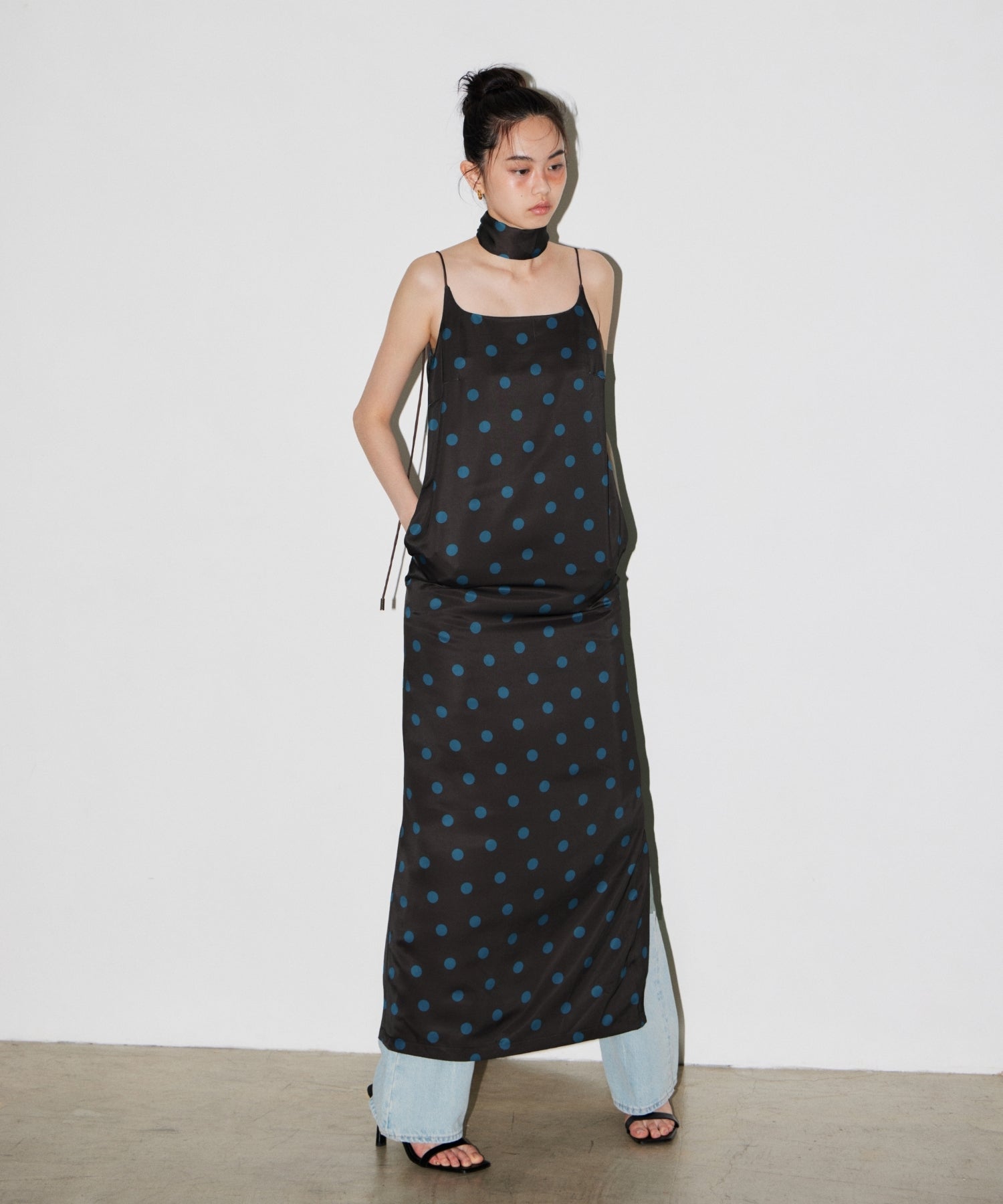 【POPUP】MINIMAL DOT SATIN DRESS