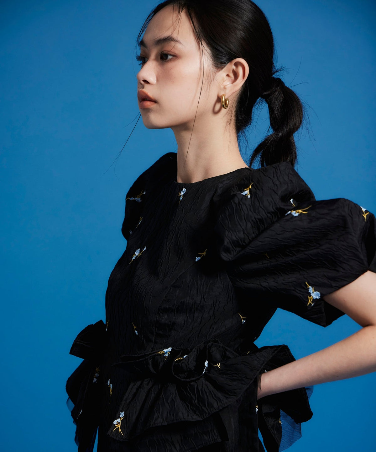 【POPUP】BLOSSOM FRILL DRESS