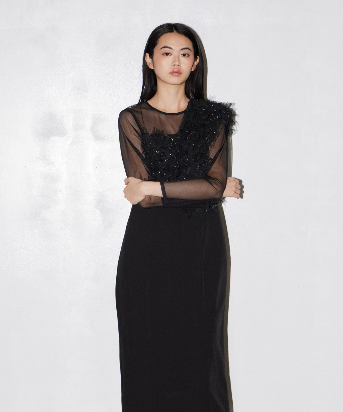 FRINGE GLITTER KNOT DRESS