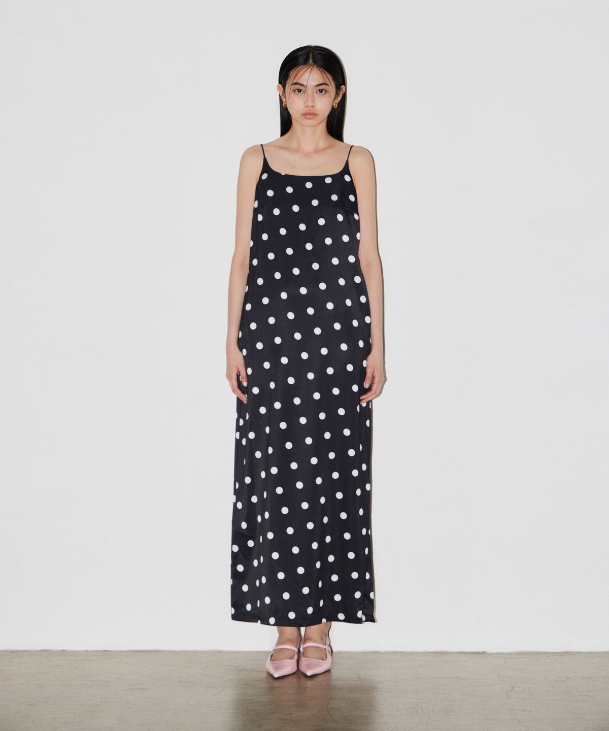 【POPUP】MINIMAL DOT SATIN DRESS
