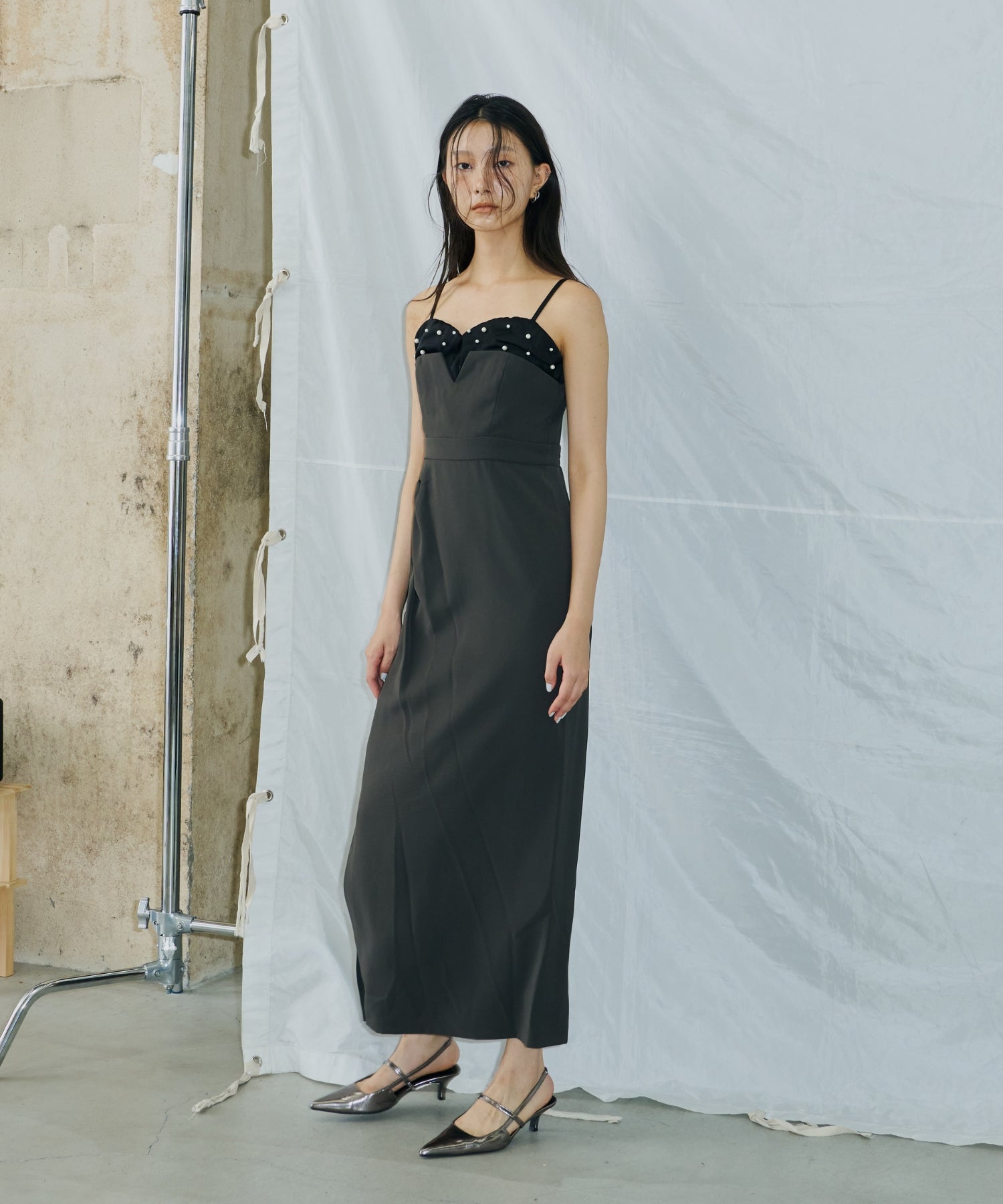DROPPED PEARL DRESS