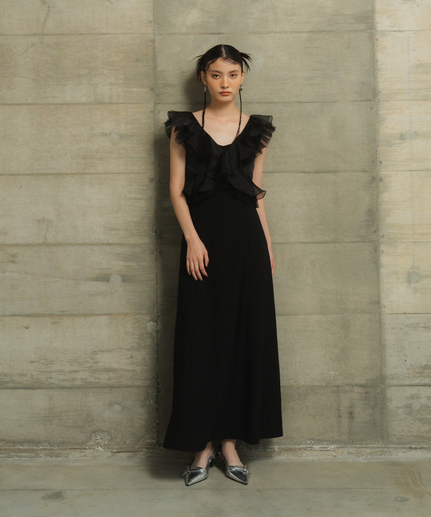 PLEATS TULLE DRESS