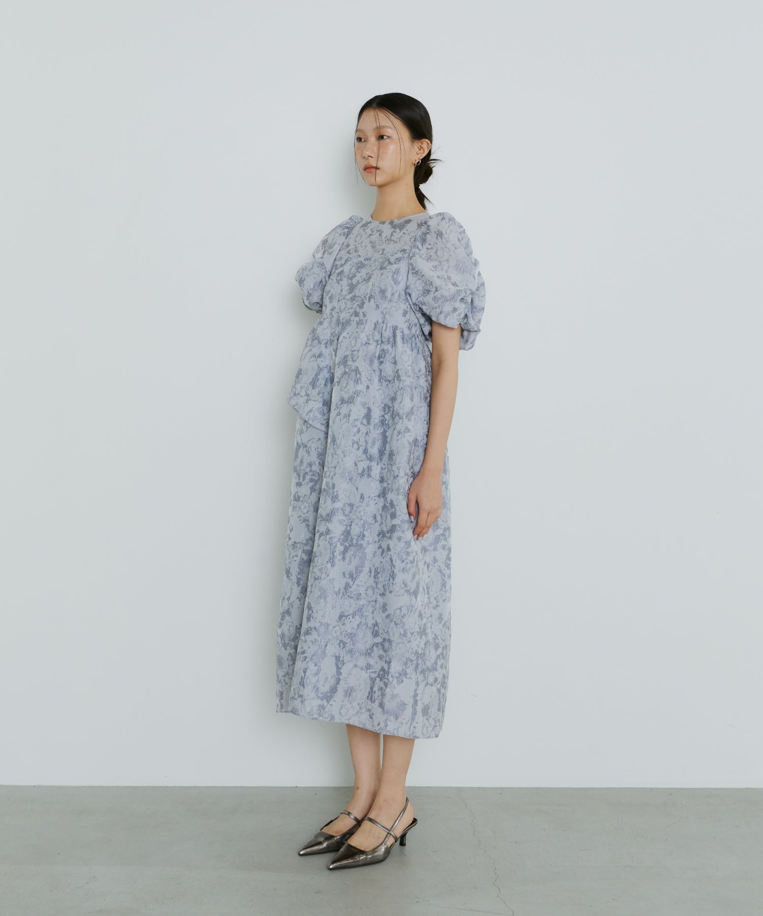 BUBBLE SLEEVE JACQUARD DRESS