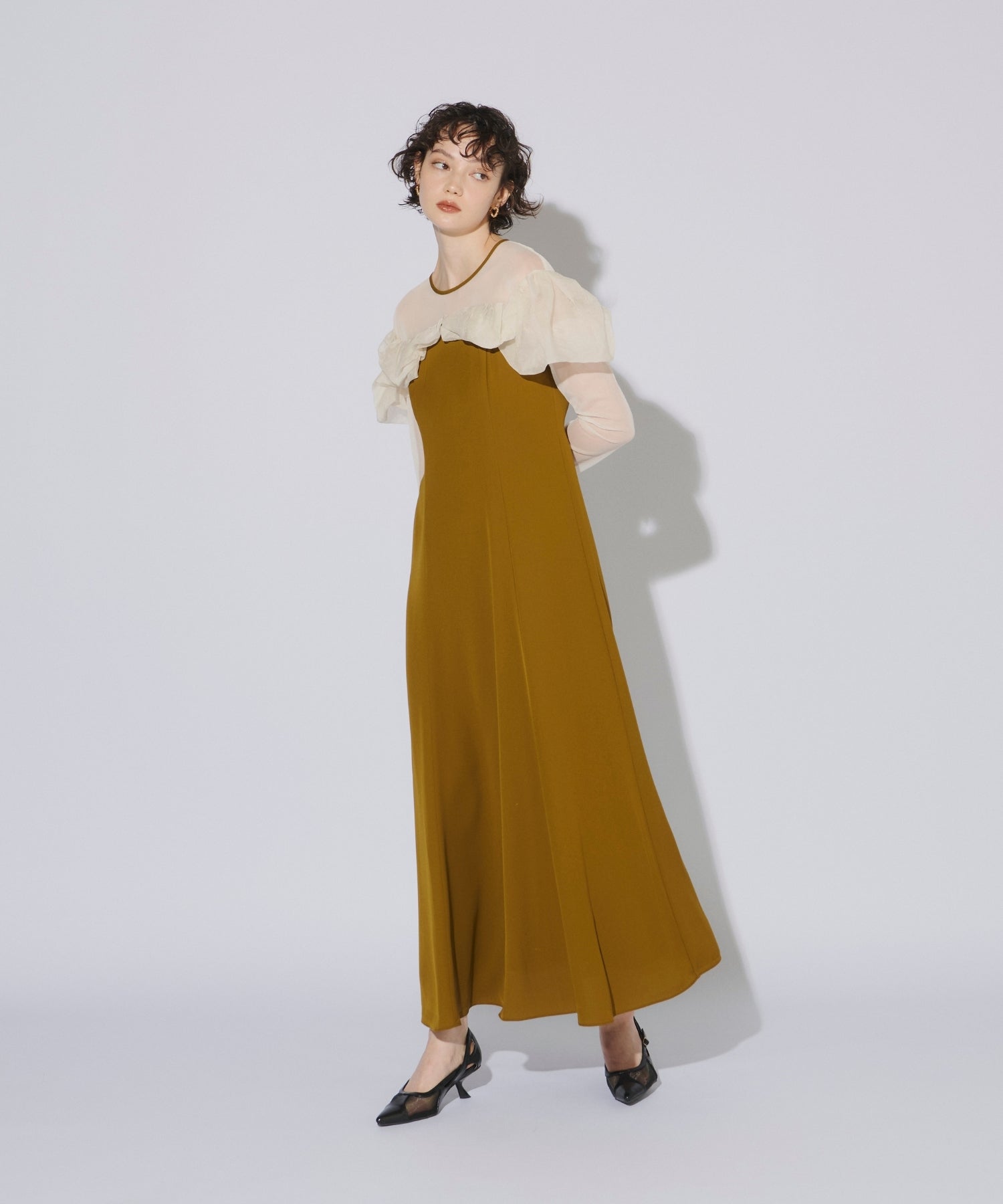FRILLS FLARE DRESS