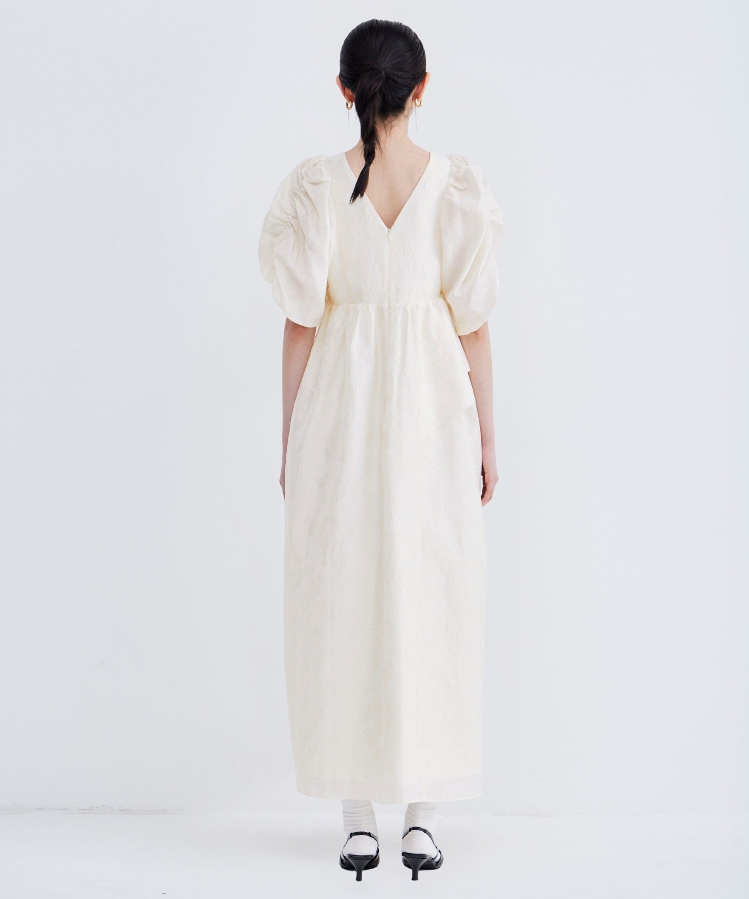 【POPUP】BUBBLE SLEEVE JACQUARD DRESS