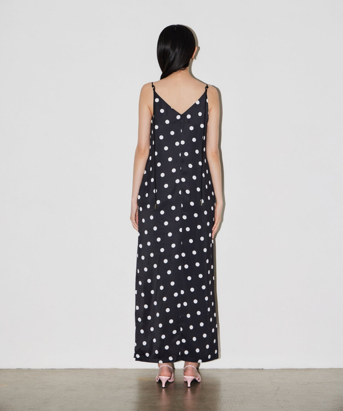【POPUP】MINIMAL DOT SATIN DRESS