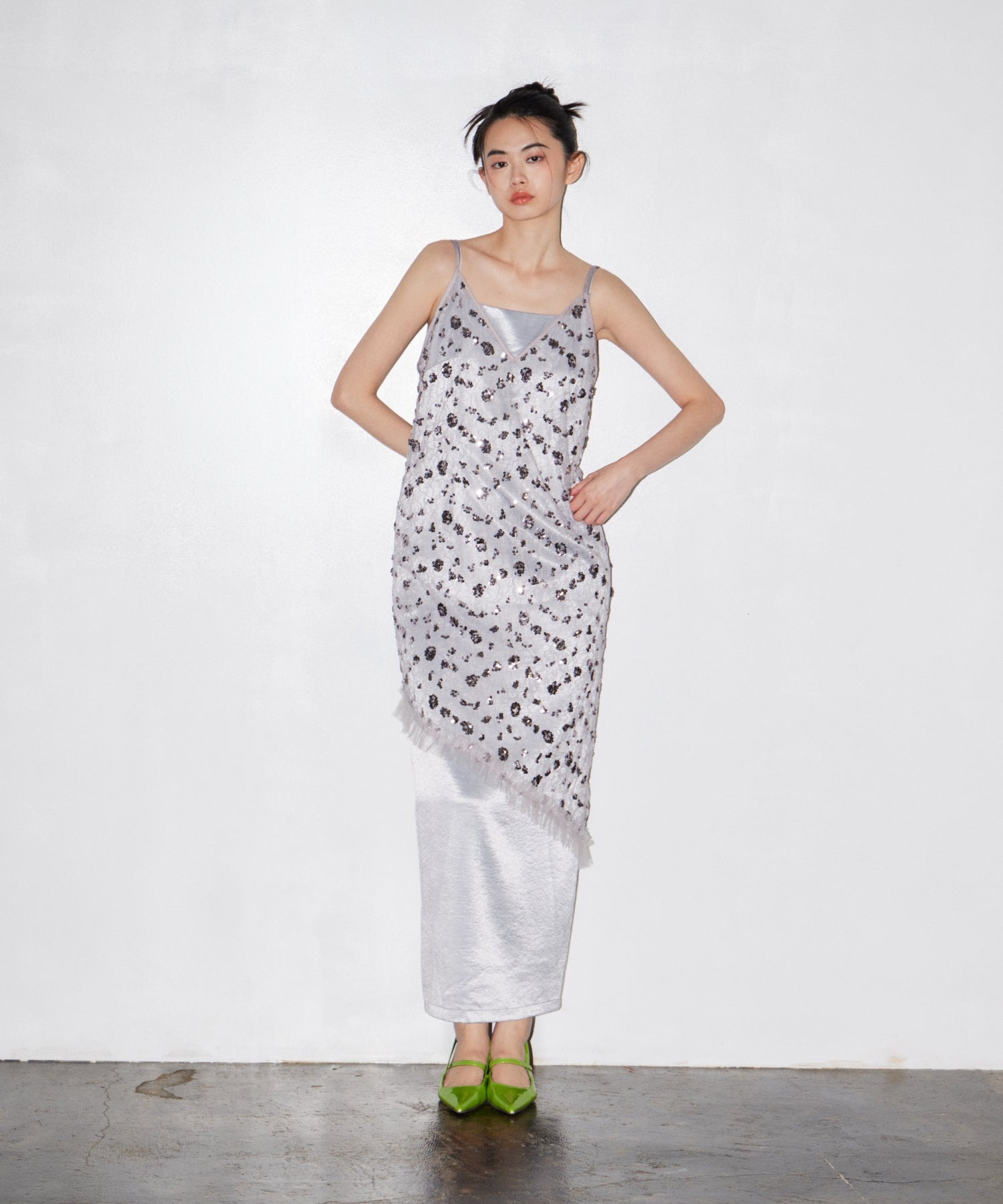 【POPUP】FLOWER SPANGLE CAMI DRESS