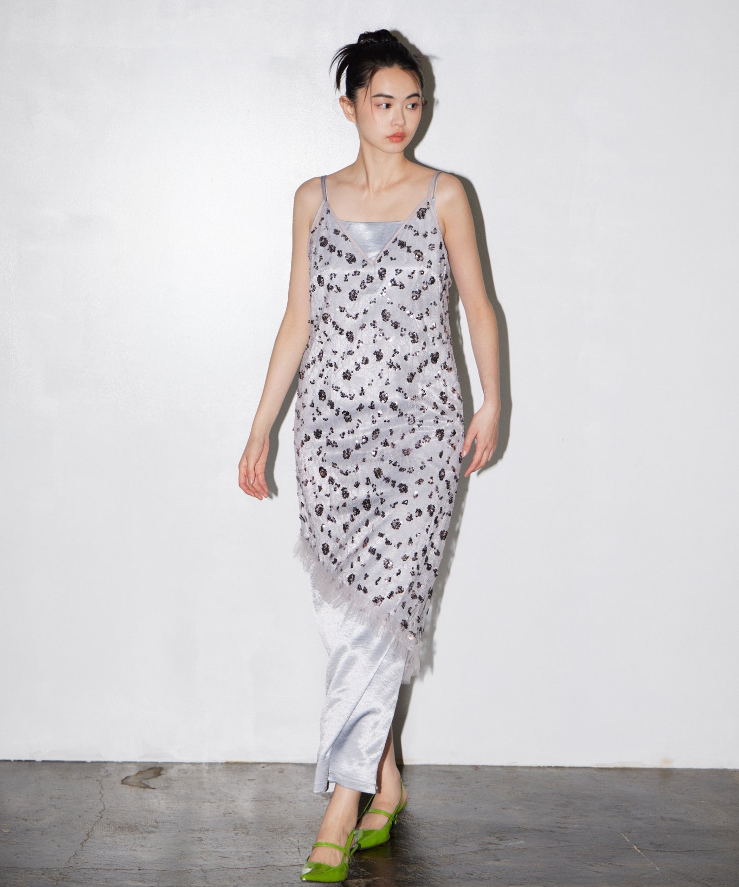 【POPUP】FLOWER SPANGLE CAMI DRESS