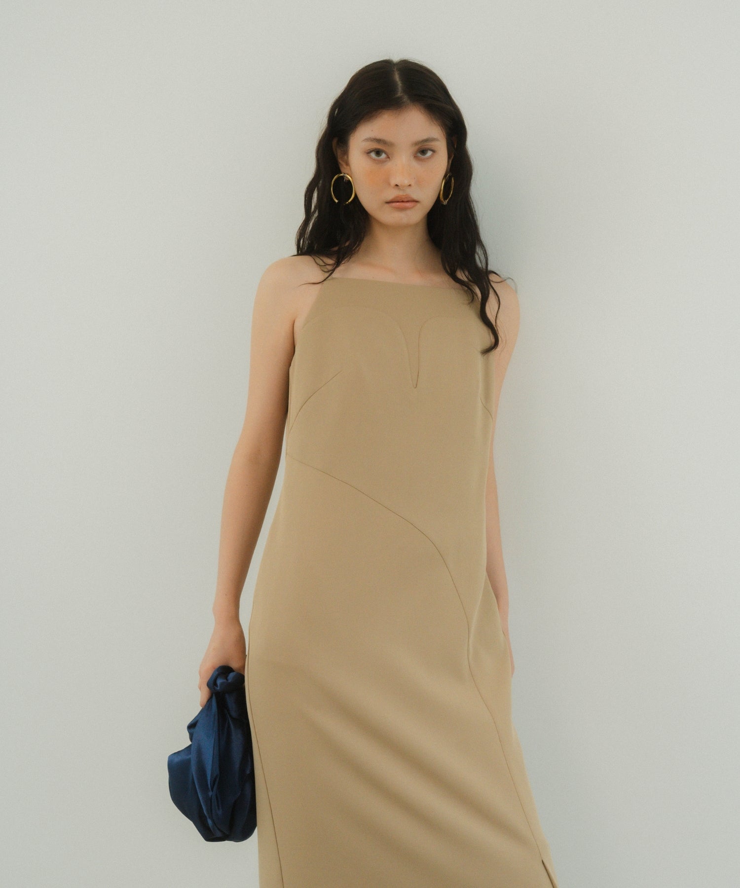 CUTTING CURVE DRESS
