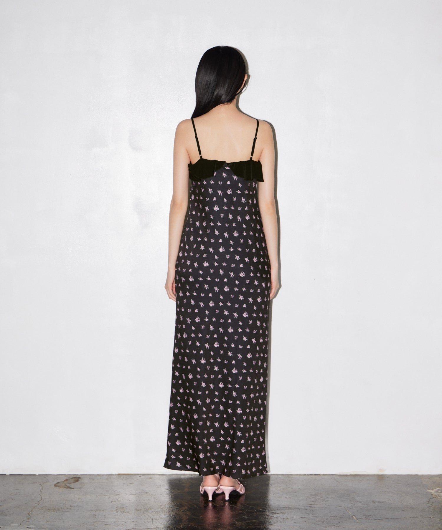 PRINT RUFFLE CUP IN DRESS