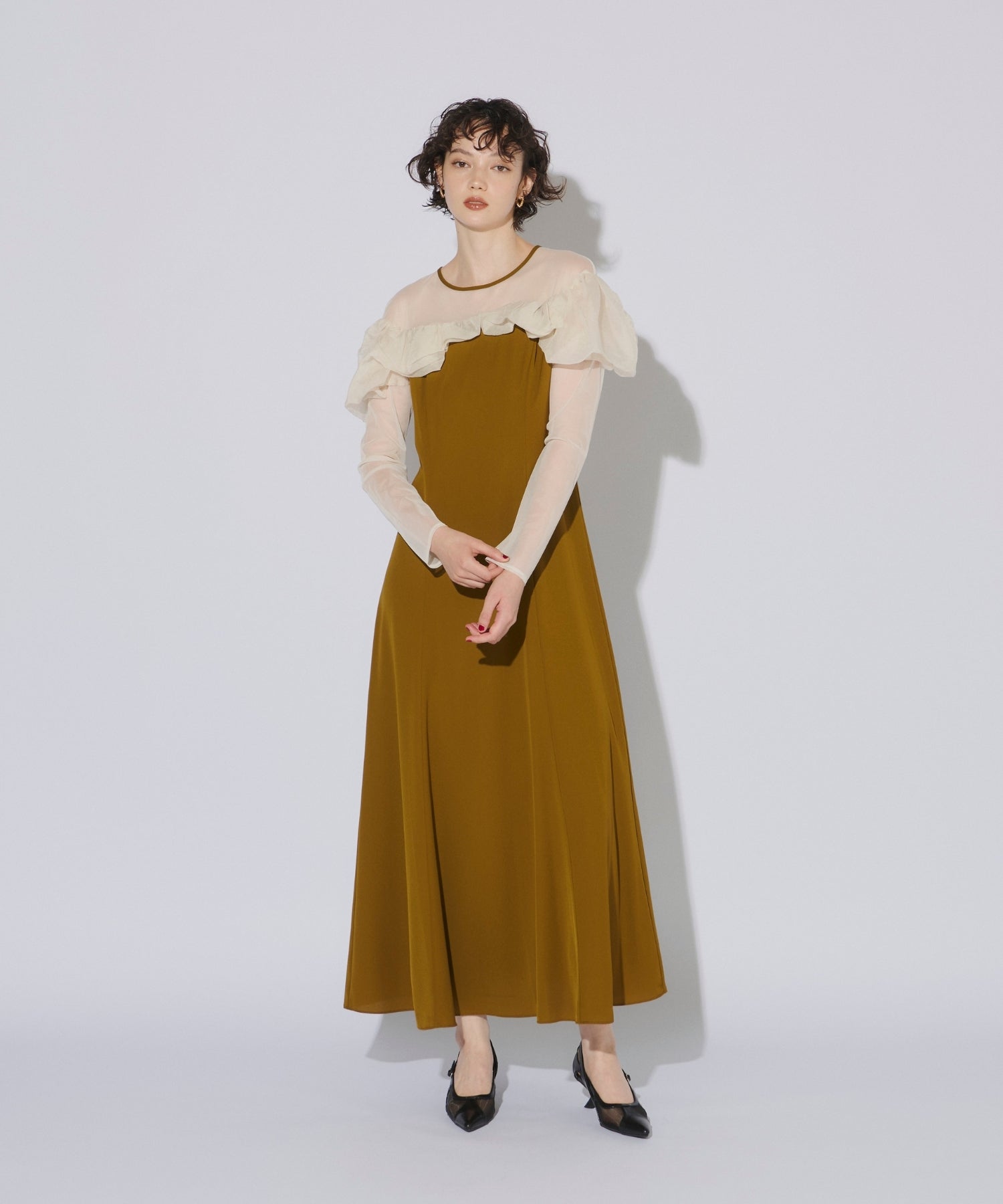 FRILLS FLARE DRESS