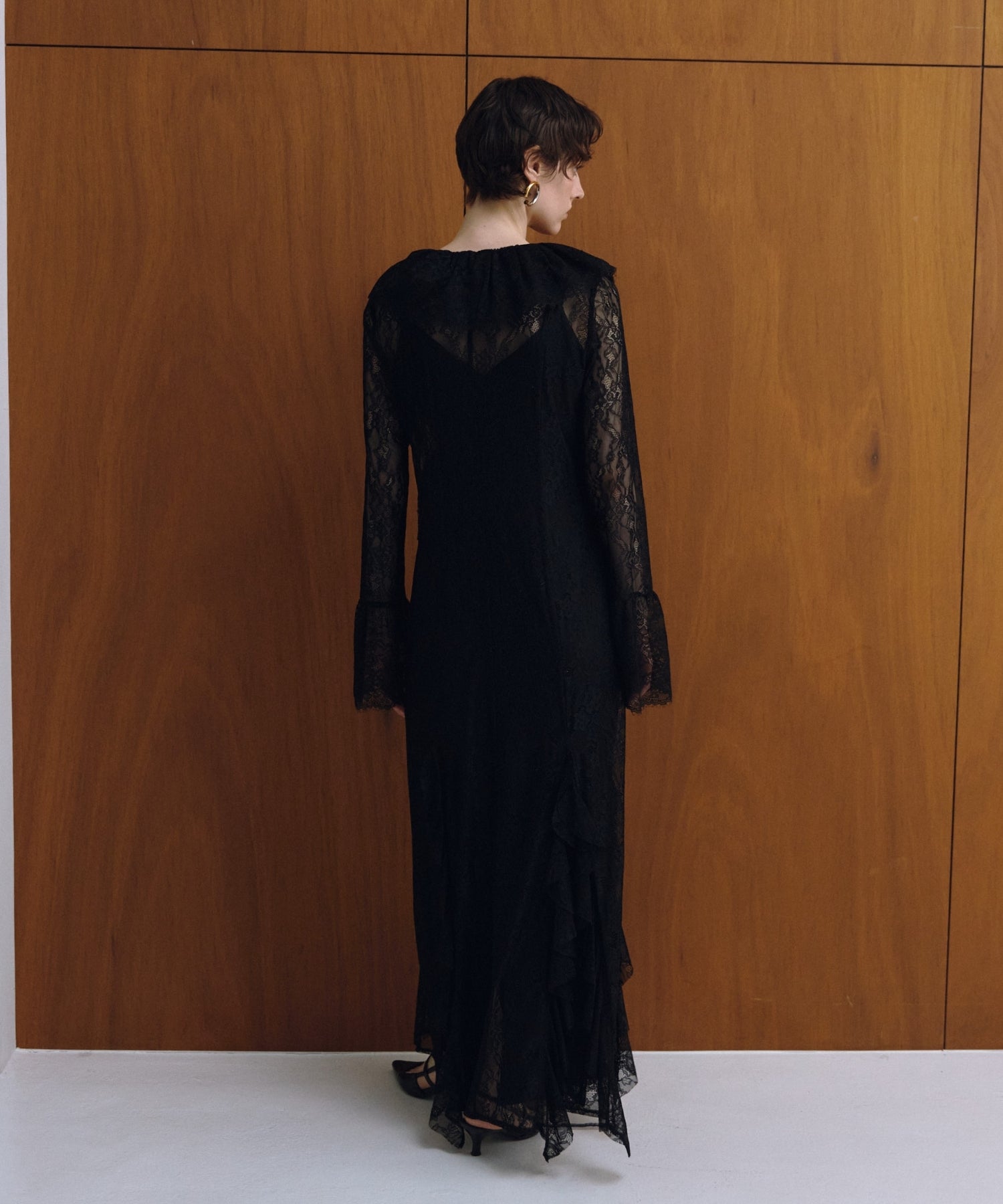 RUFFLE LACE GOWN LAYERED DRESS