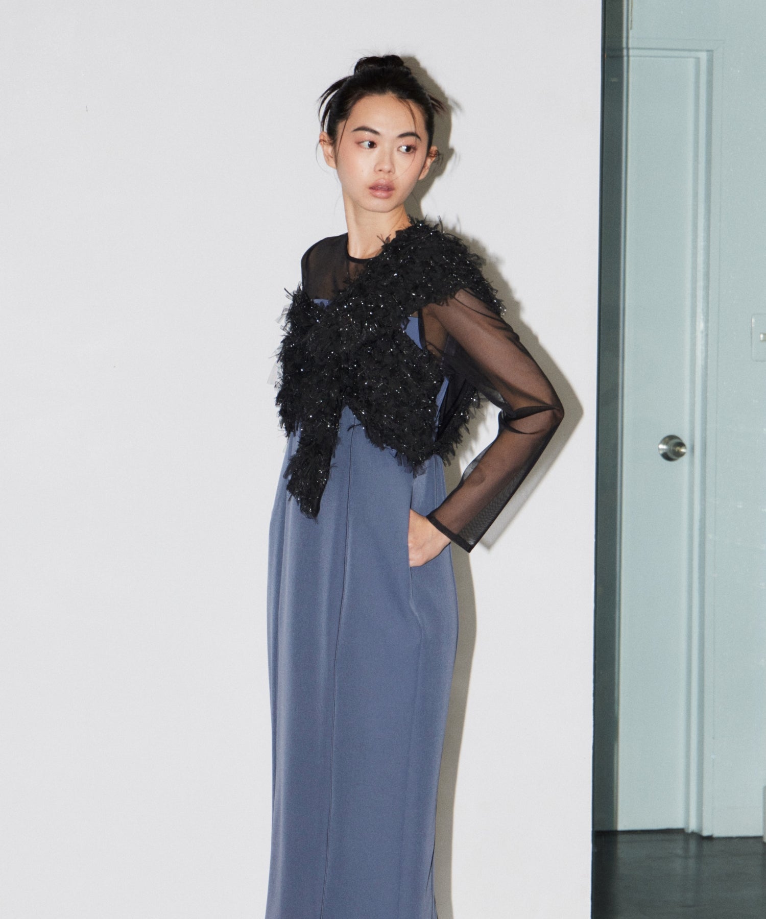 FRINGE GLITTER KNOT DRESS