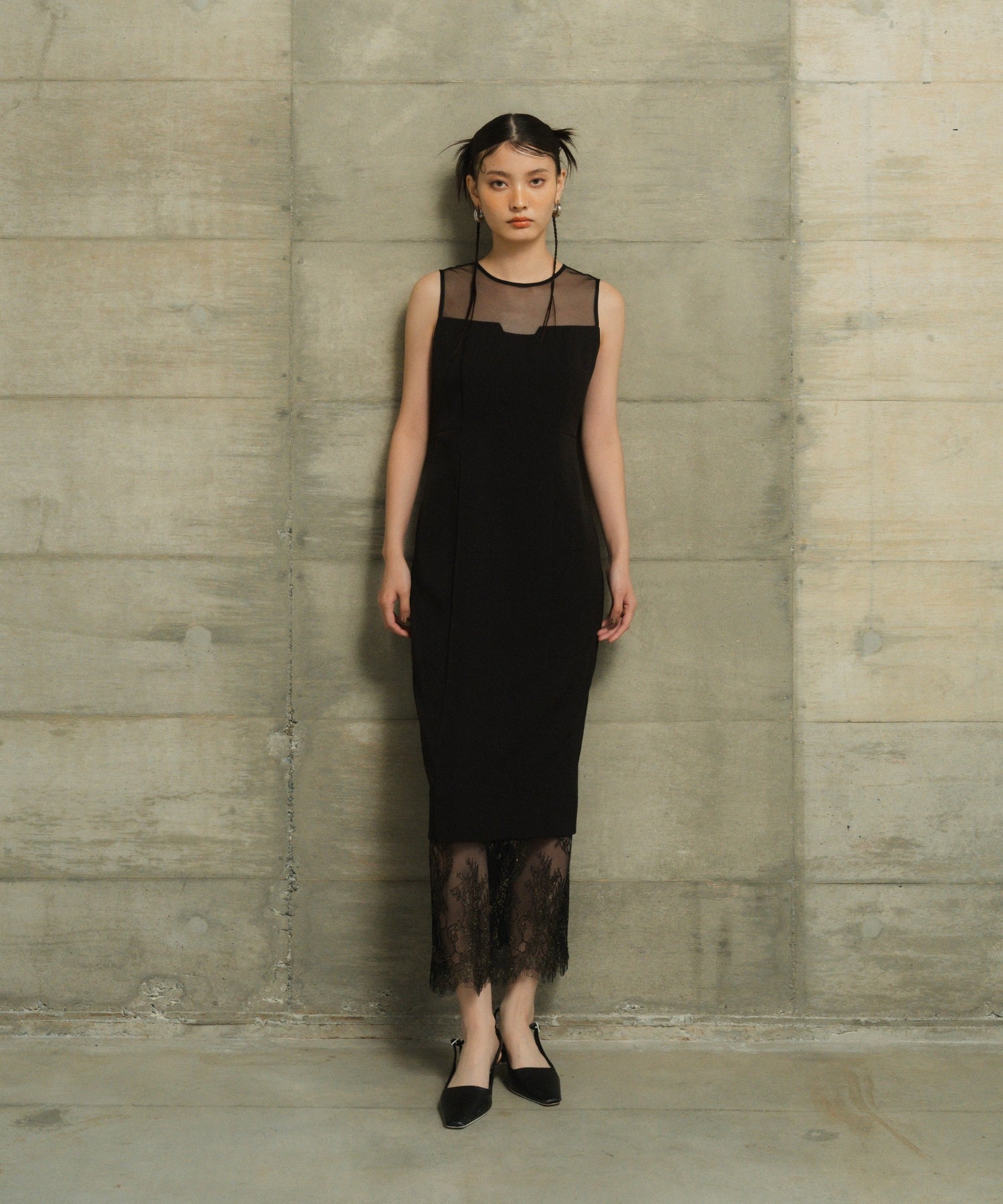 HEM LACE DRESS