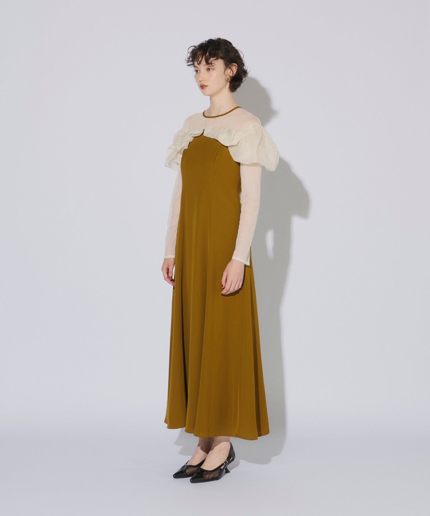 FRILLS FLARE DRESS