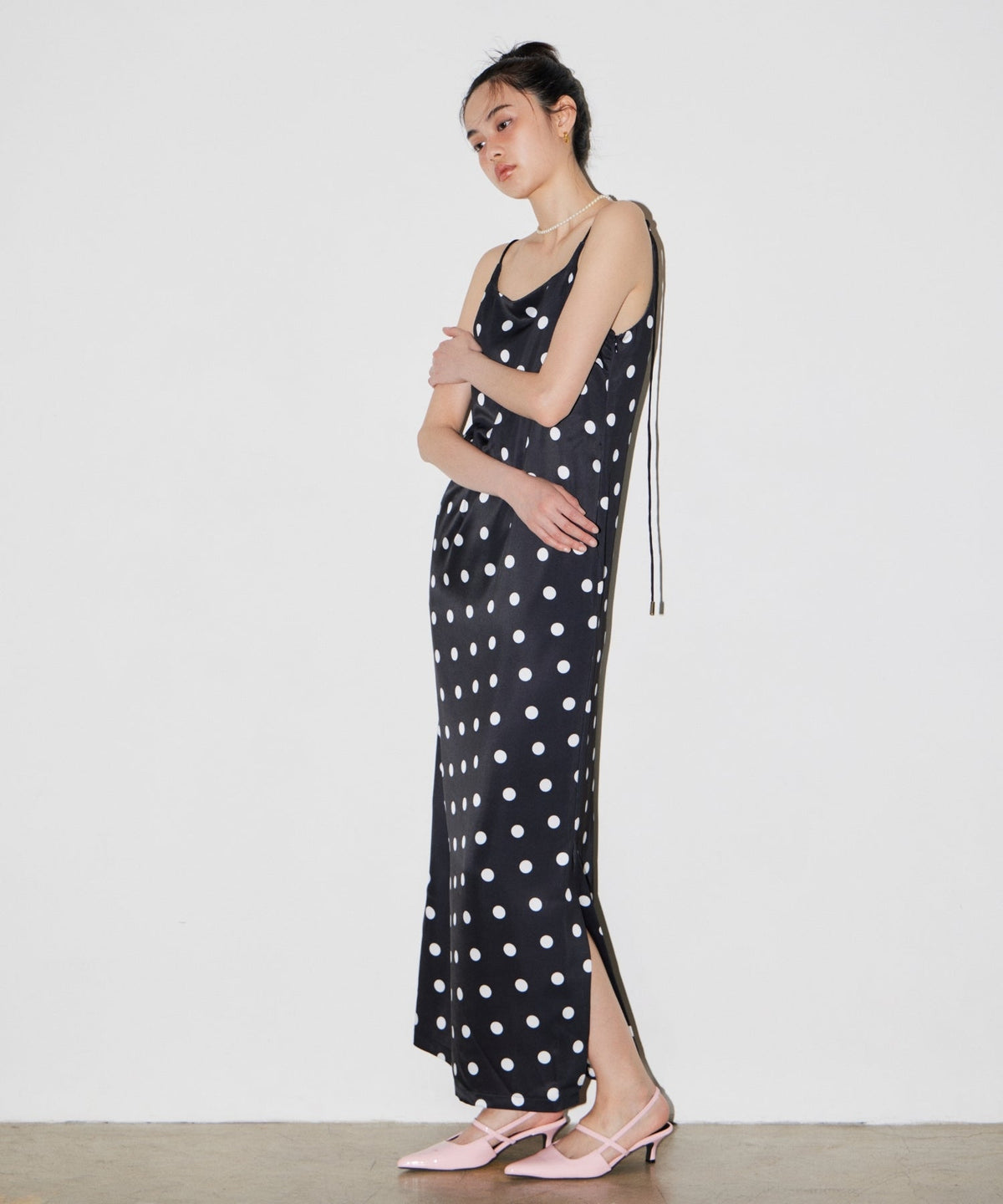 【POPUP】MINIMAL DOT SATIN DRESS