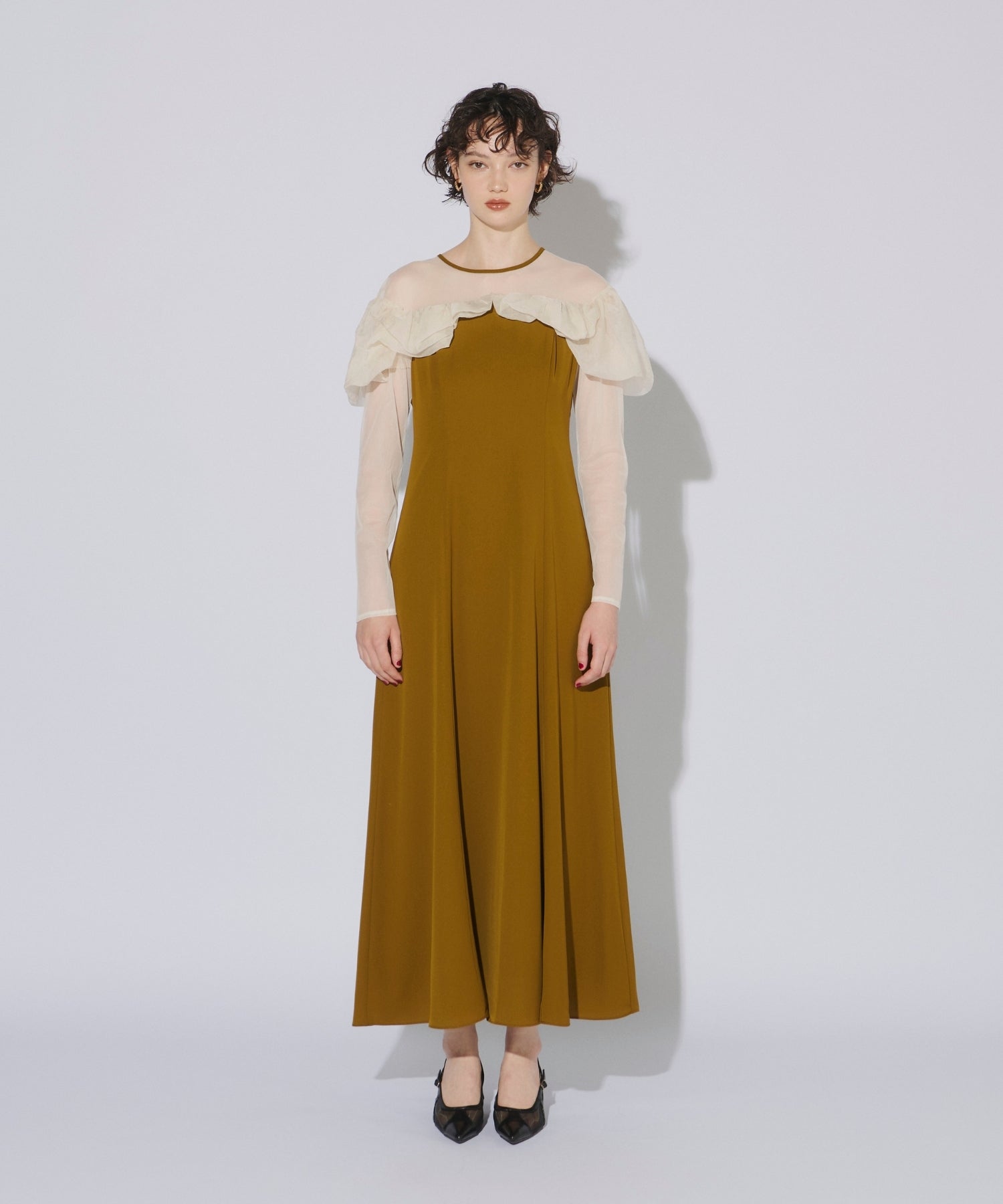 FRILLS FLARE DRESS