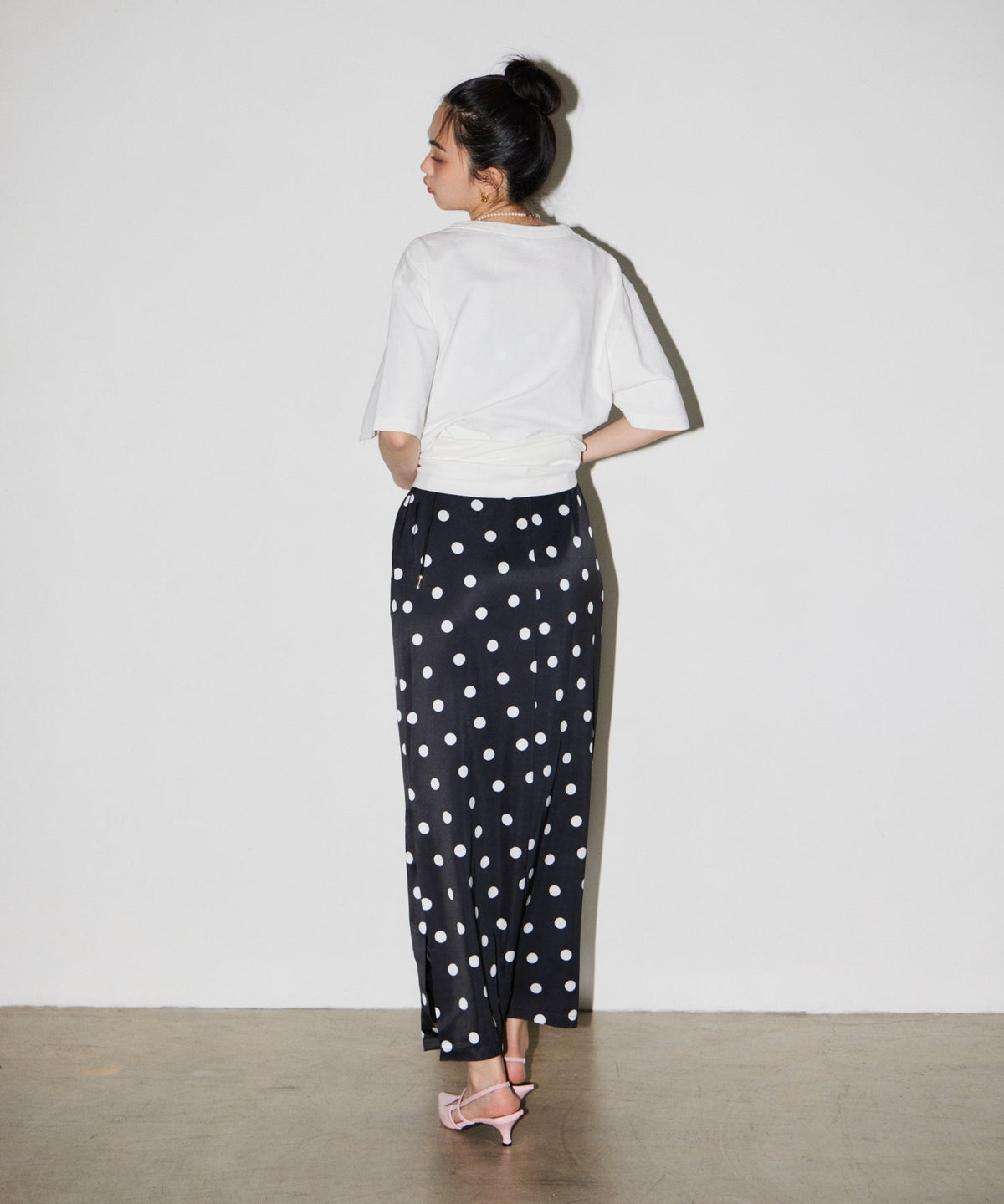 【POPUP】MINIMAL DOT SATIN DRESS