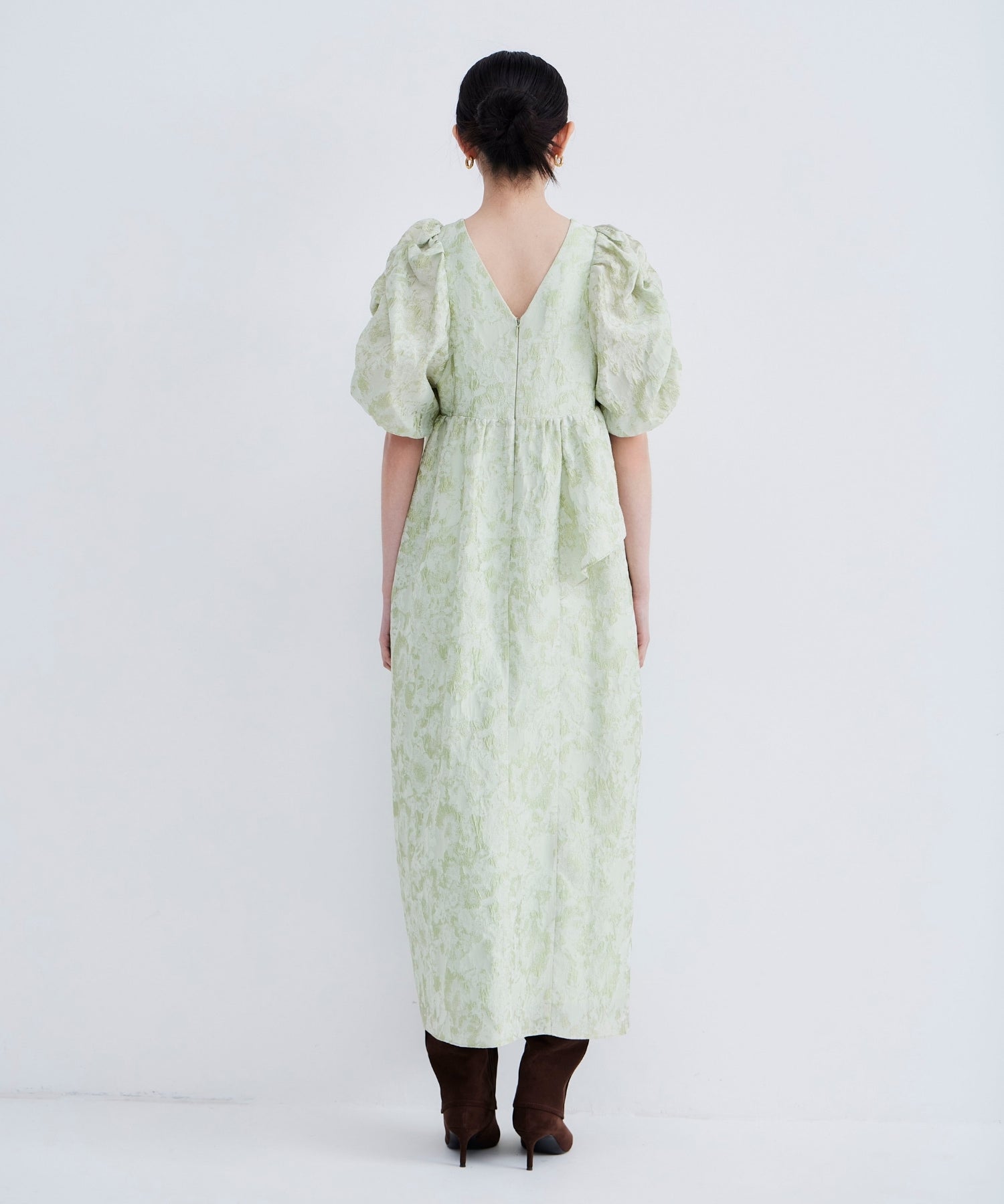 【POPUP】BUBBLE SLEEVE JACQUARD DRESS