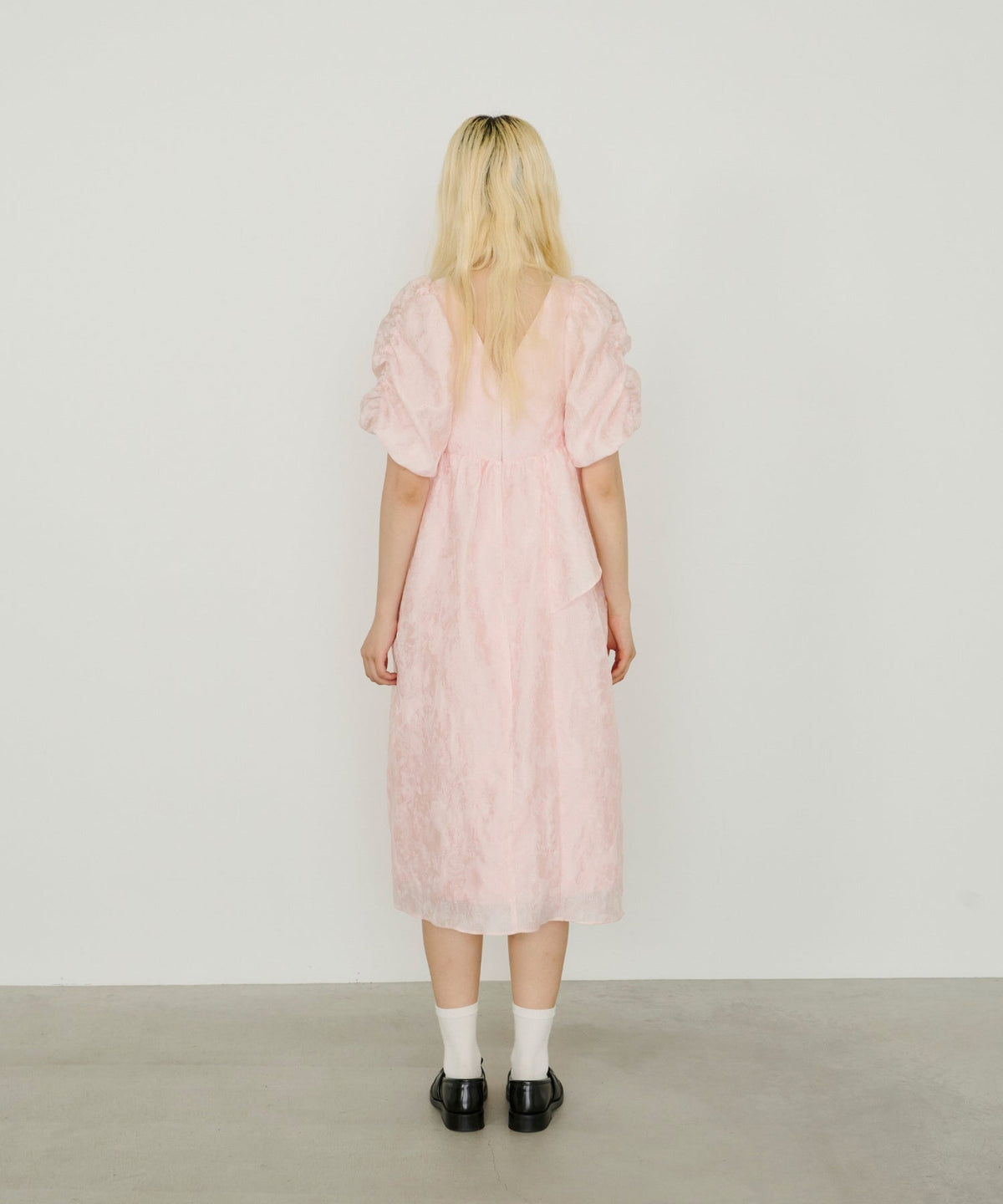 【POPUP】BUBBLE SLEEVE JACQUARD DRESS