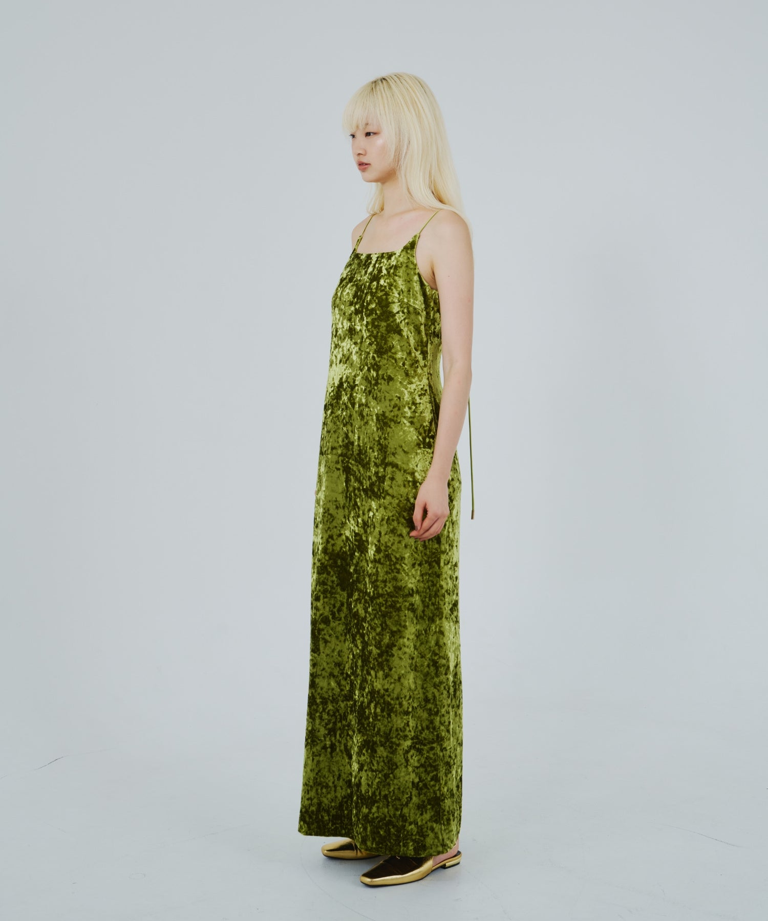 CURVED SQUARE VELOUR DRESS