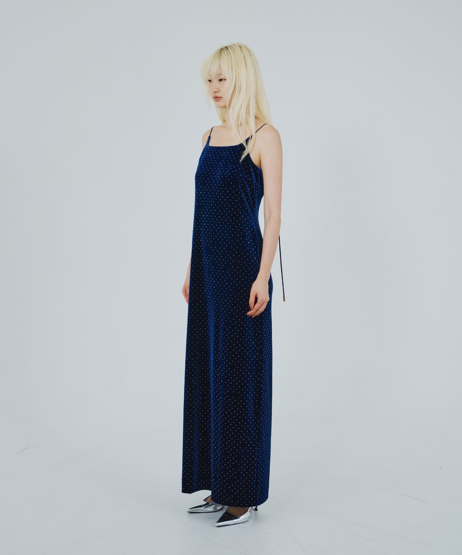 CURVED SQUARE VELOUR DRESS