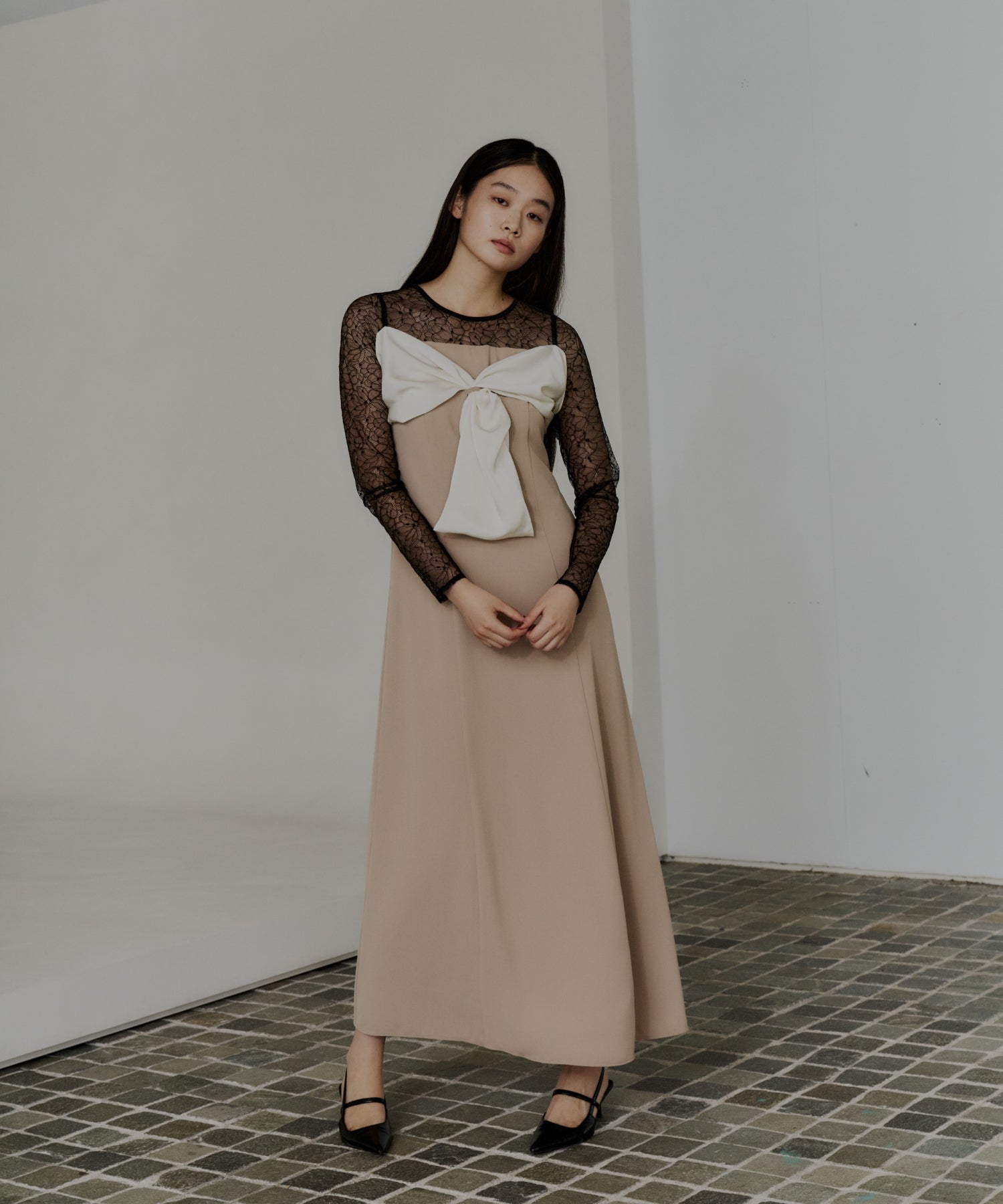 BIG RIBBON DRESS