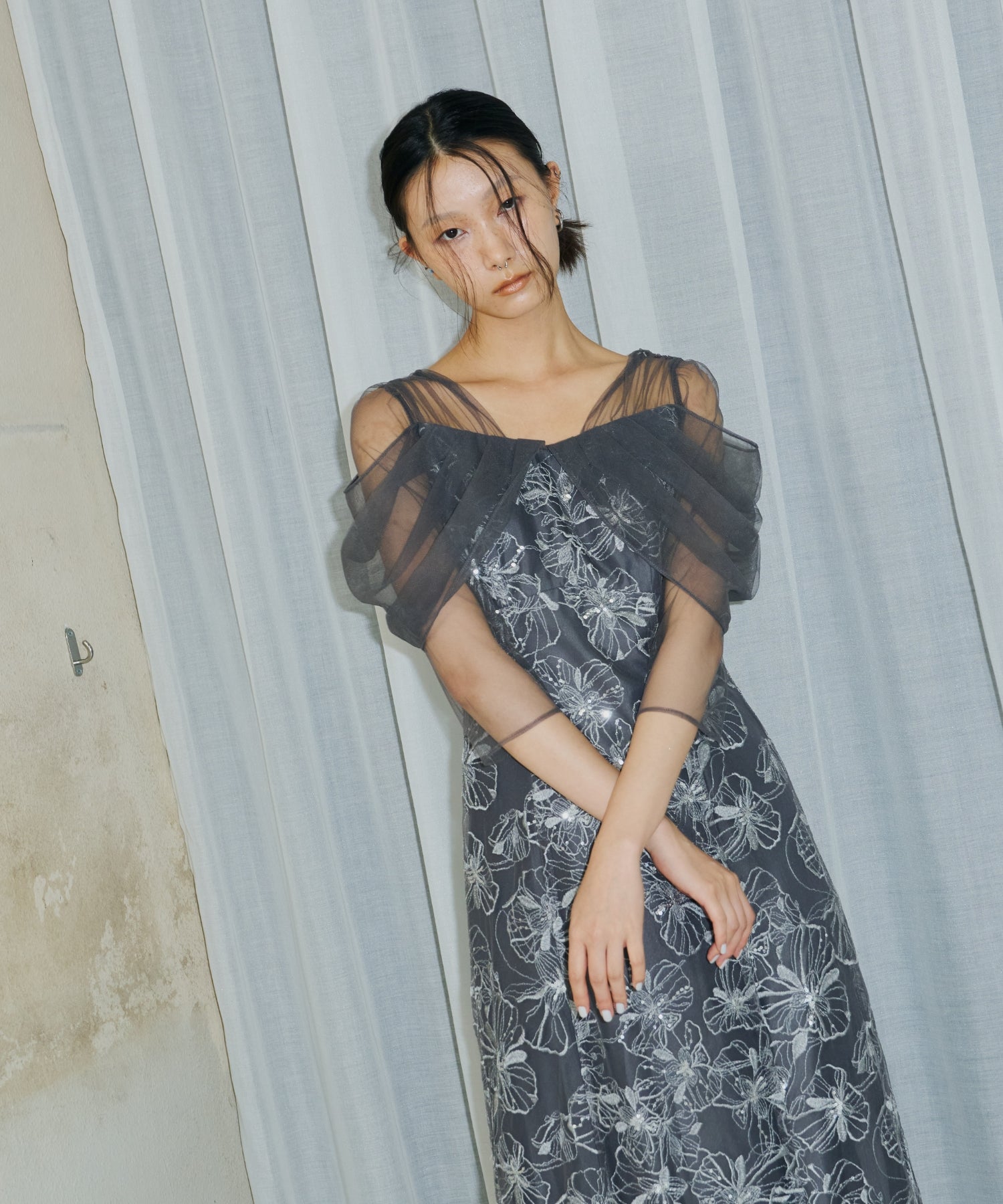 TULLE DRAPE SPANGLE DRESS