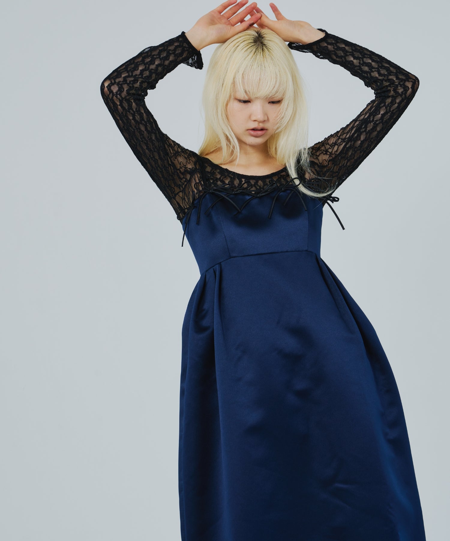 RIBBONS PUFFY VOLUME DRESS